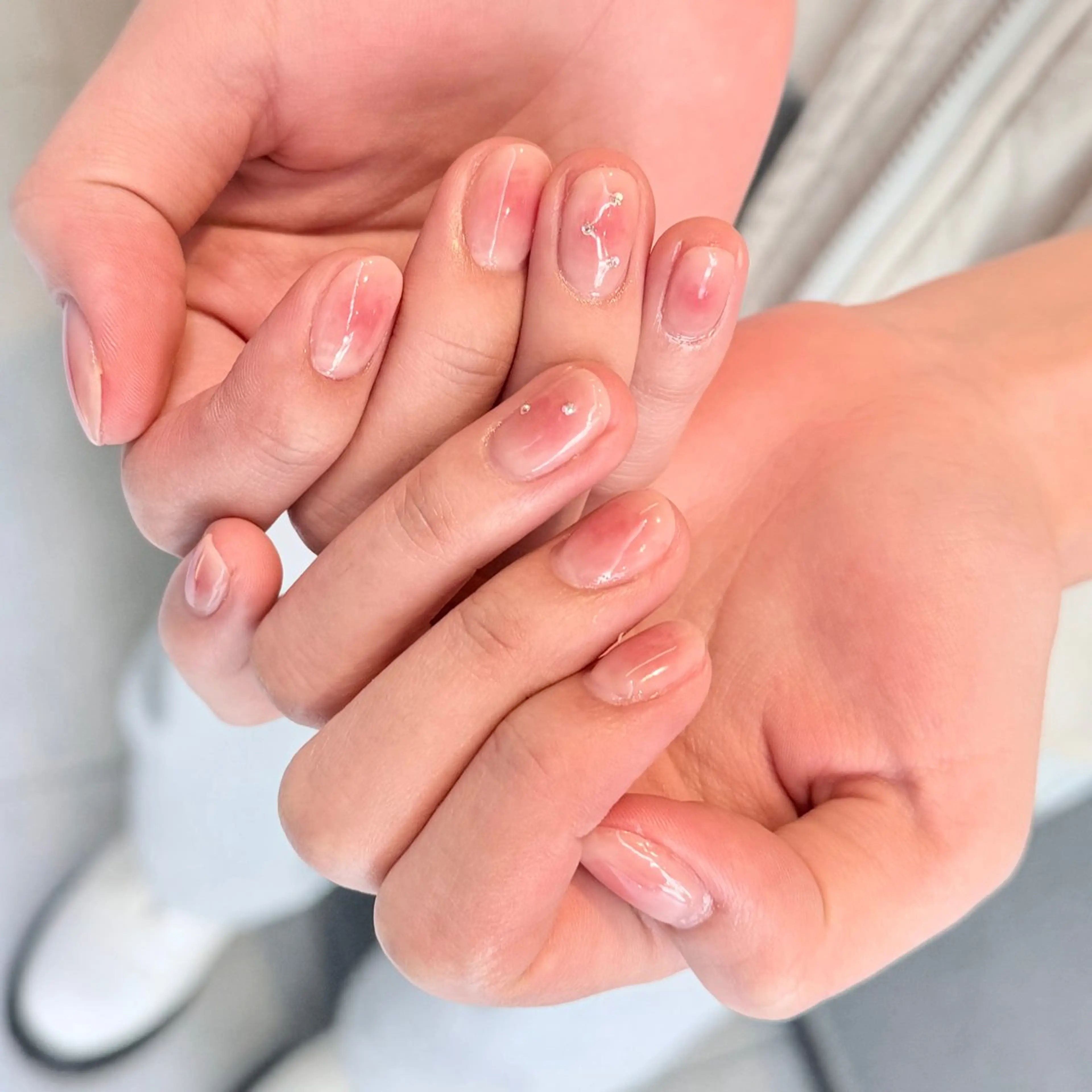 ネイル ハンドネイル ハンドケア nail salon swaddle 🪽のネイルデザイン