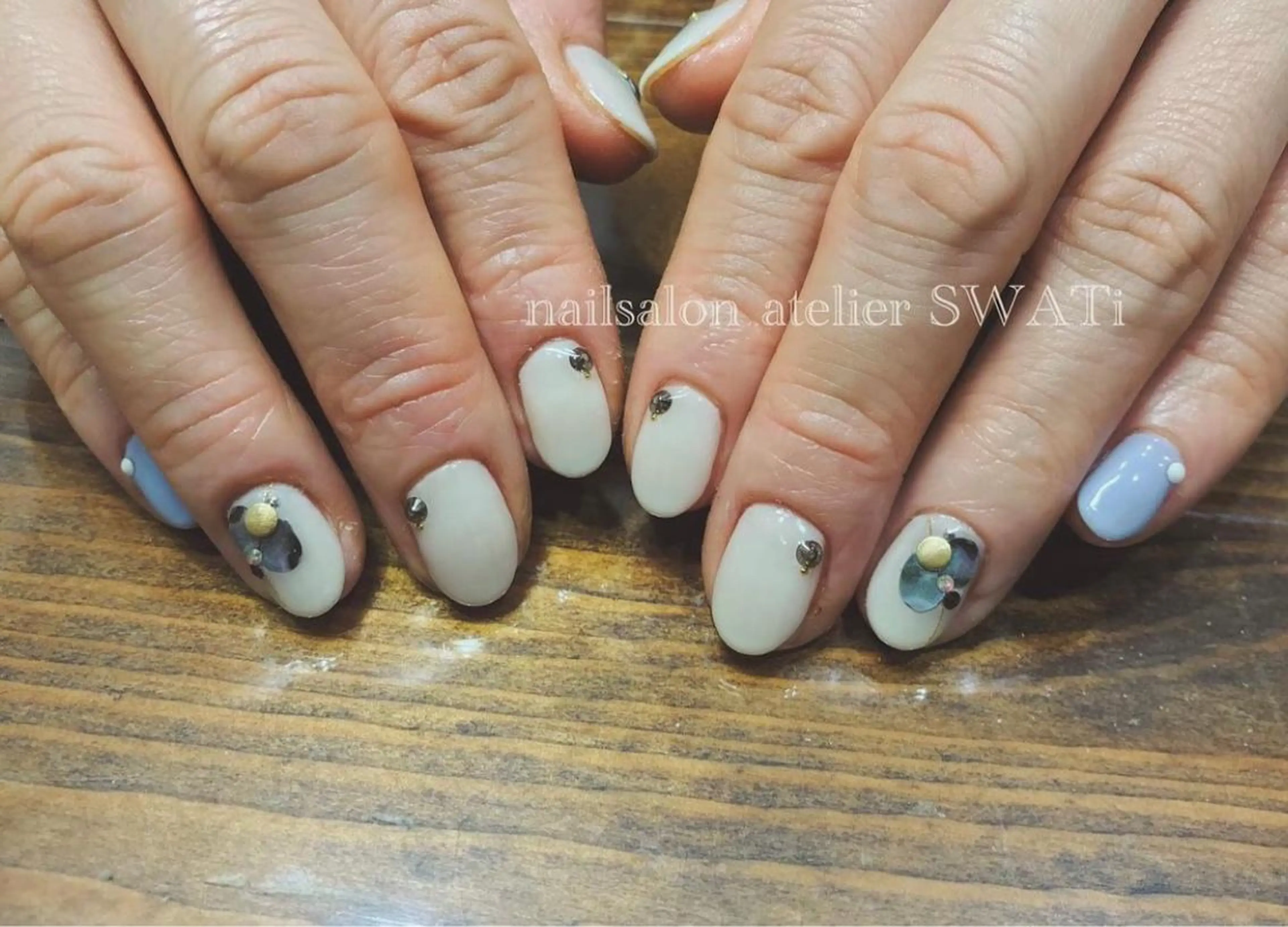 ネイル ヘアーサロン大野所属・nailsalon SWATiのネイルデザイン