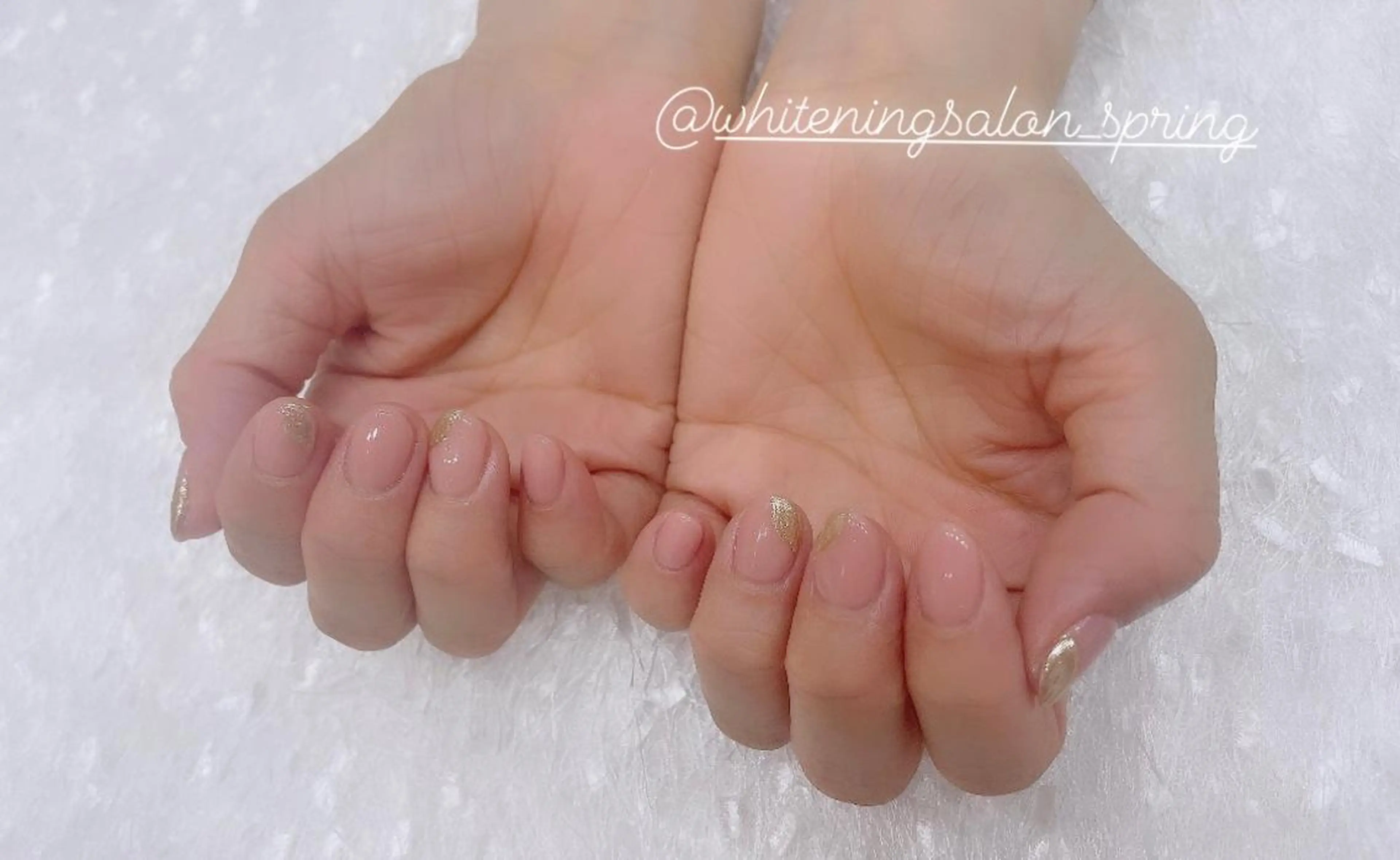 ネイル ミラーネイル ニュアンスネイル Nakao Hitomiのネイルデザイン