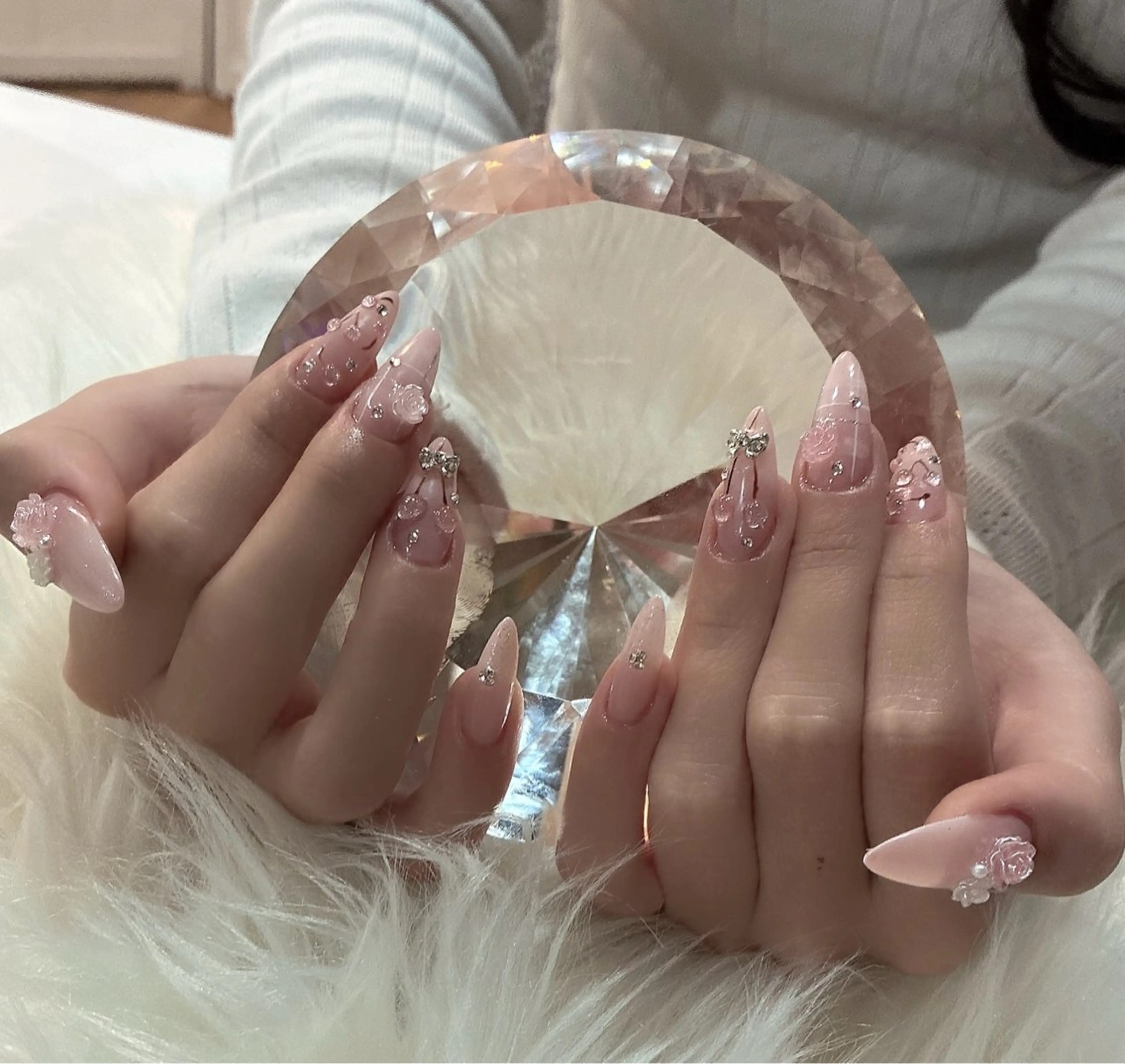 ネイル ハンドネイル LoaChaton kaeのネイルデザイン