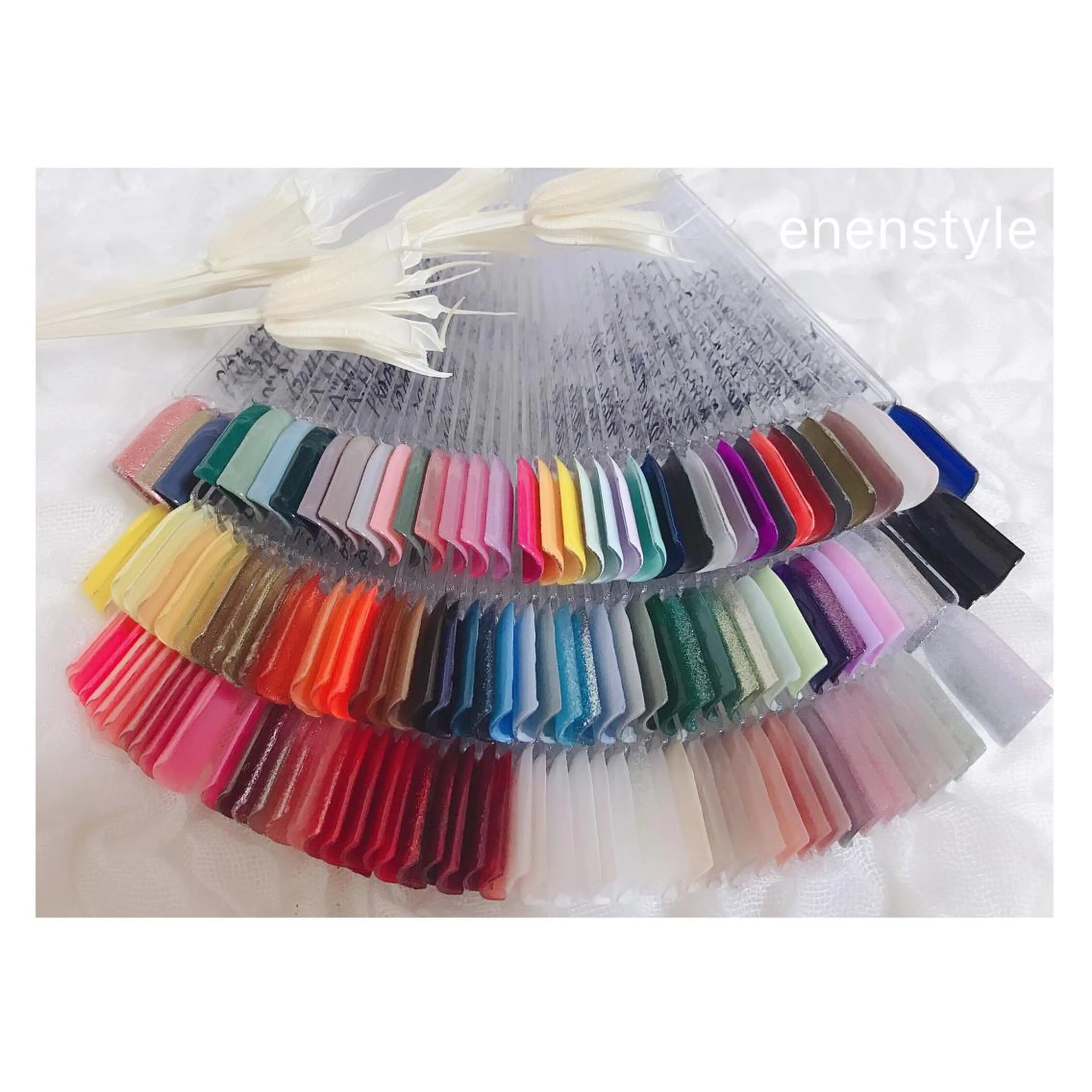 ショート ネイル ジェルネイル ニュアンスネイル オフィスネイル シンプルネイル 👑enen style👑のネイルデザイン