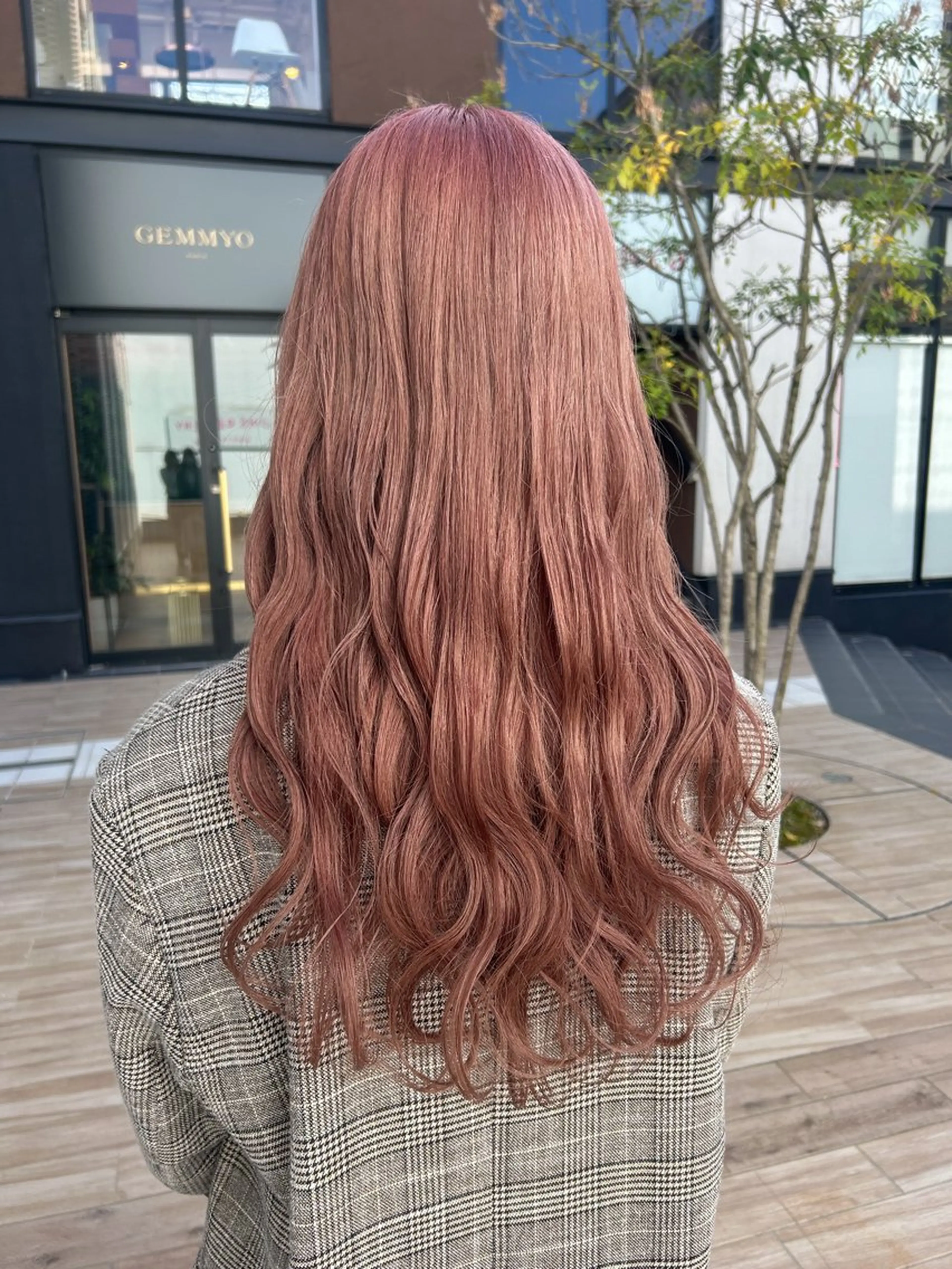 ロング カラー ヘアアレンジ ブリーチ カット ヘアカラー トリートメント yuka .のヘアスタイル