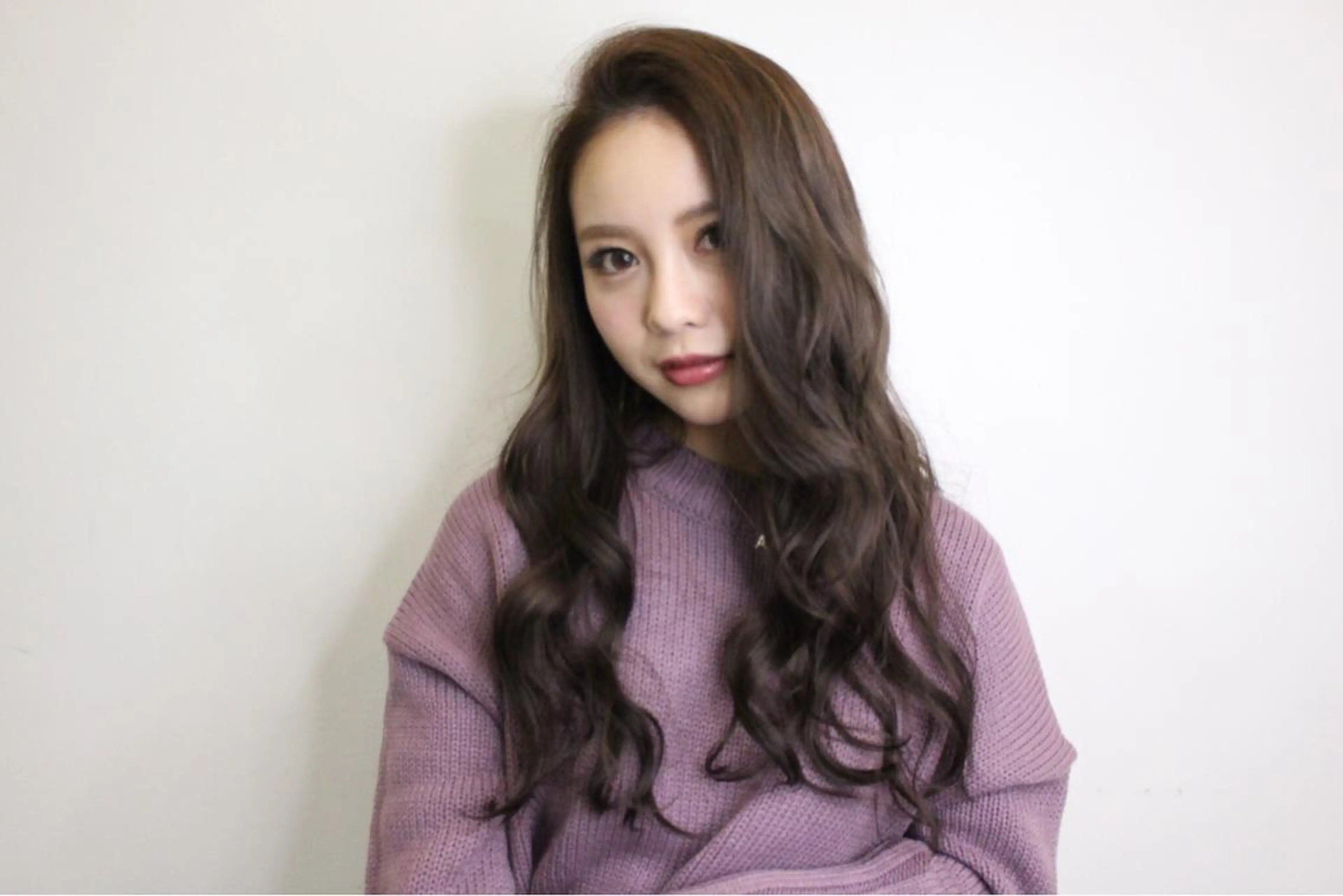 カット&ボリュームダウンストレート&イルミナカラー&ハホニコトリートメントの写真