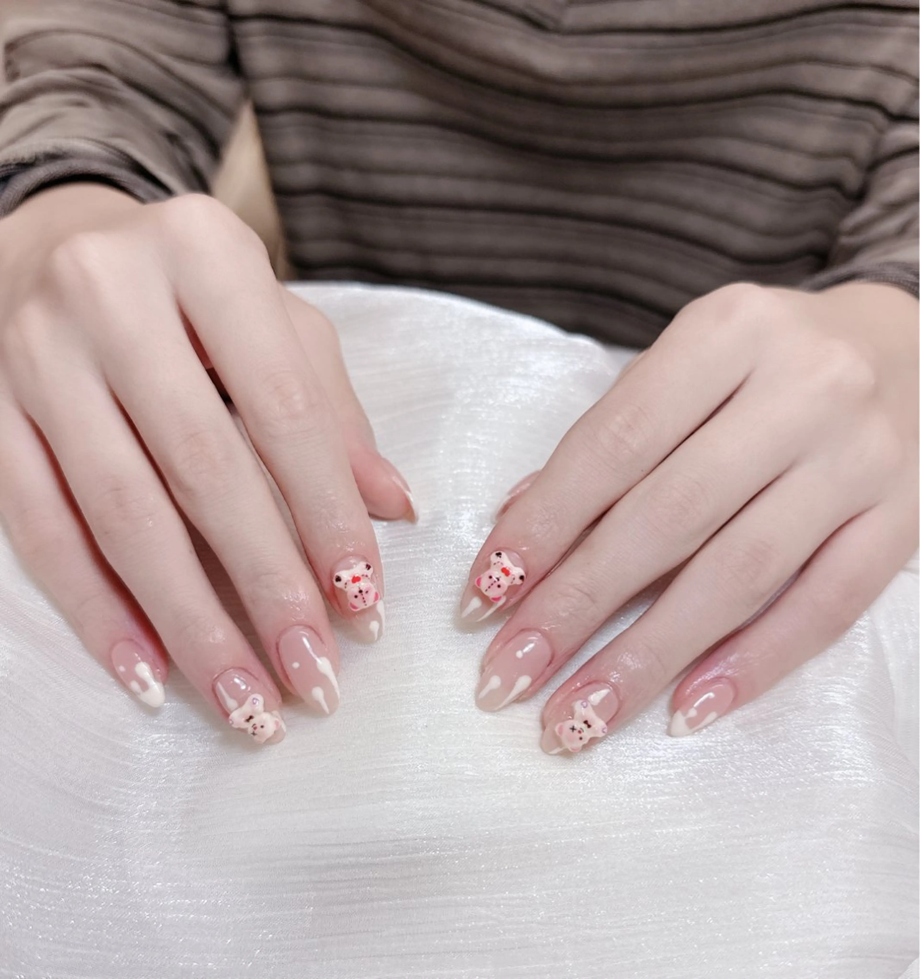 ネイル チークネイル フレンチネイル グラデーション キラキラネイル 韓国ネイル 陳 rinaのネイルデザイン