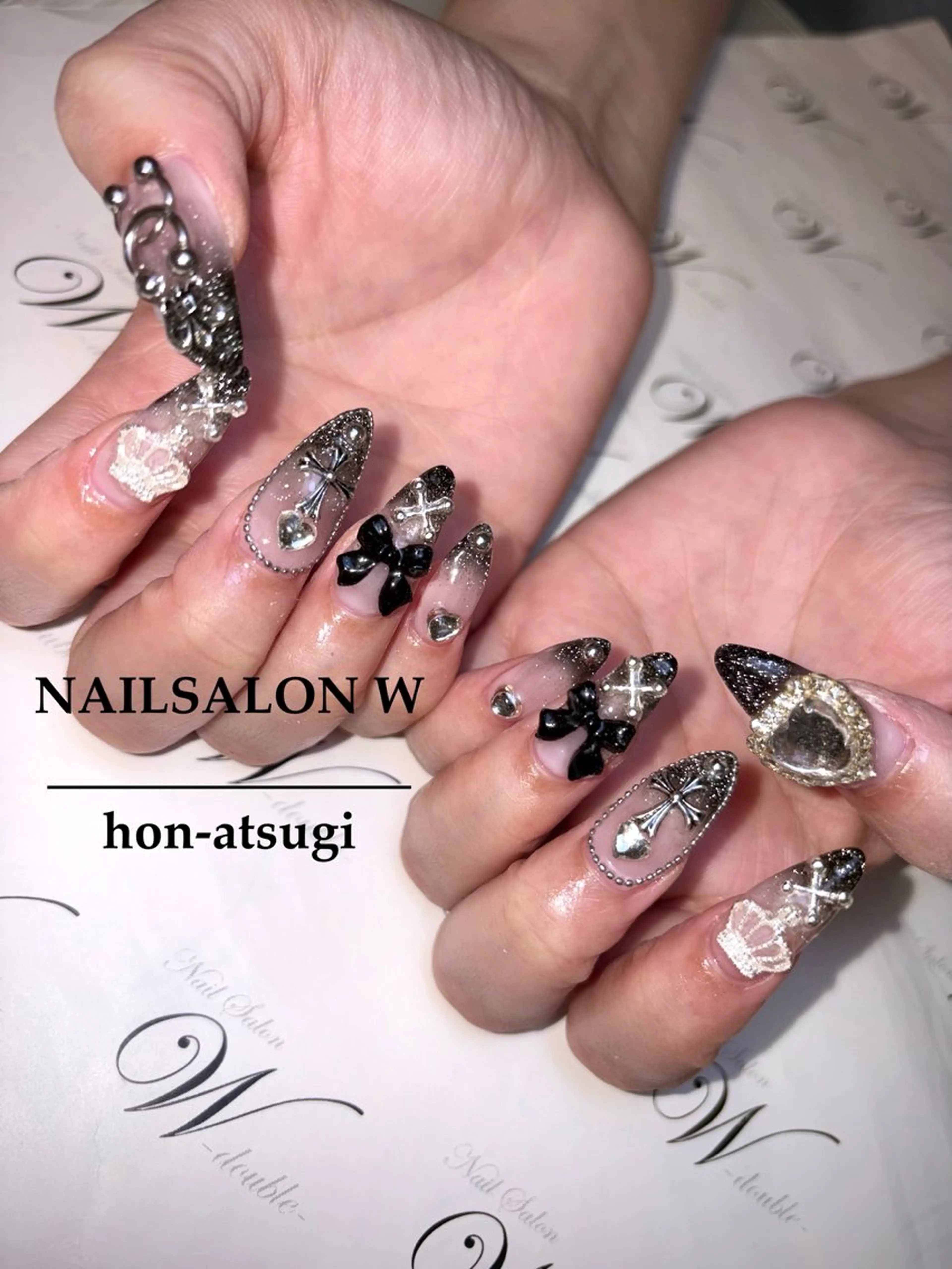 ネイル アートネイル ジェルネイル ロングネイル スカルプネイル 夏ネイル ハンドネイル ネイルサロン ダブルのネイルデザイン