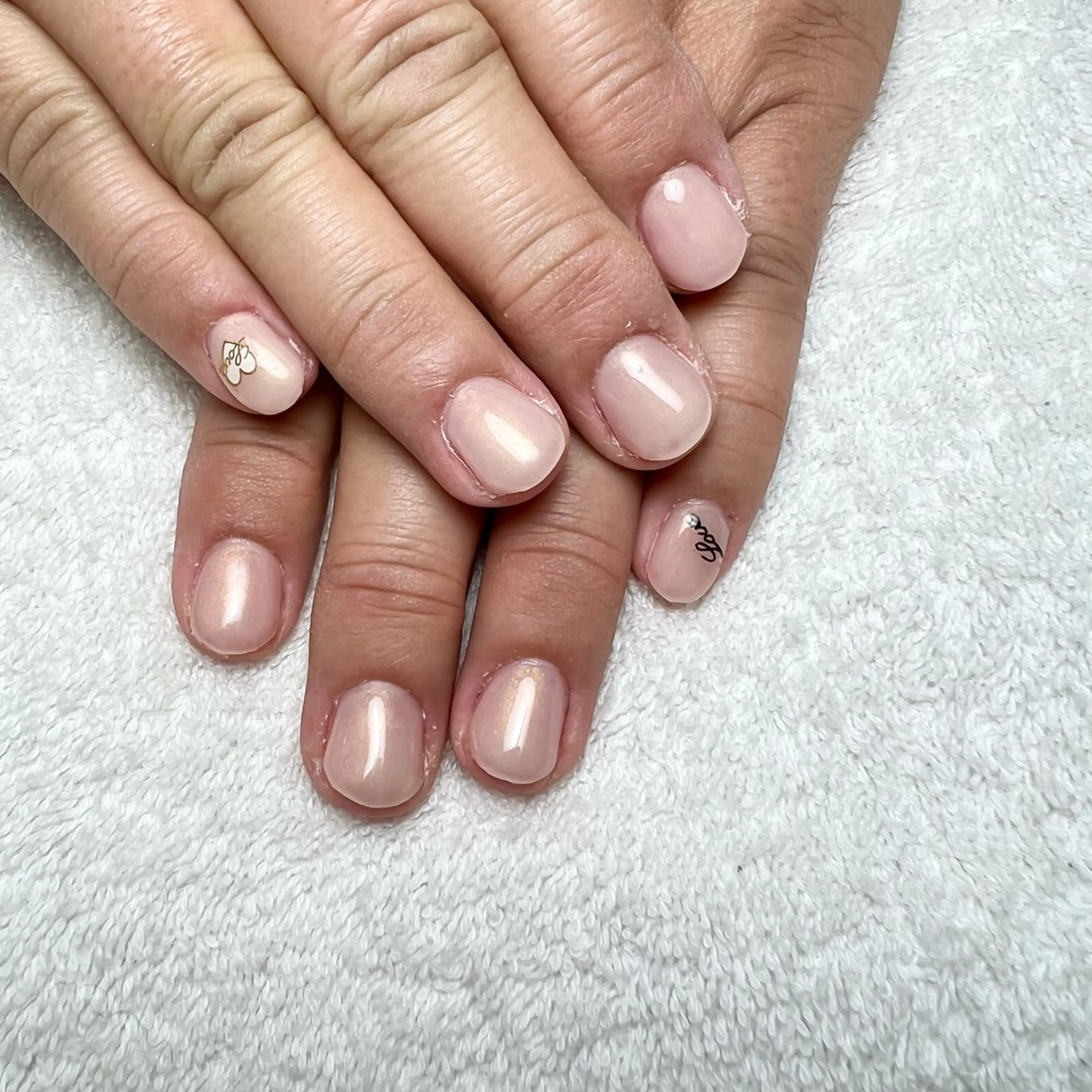 ネイル シンプルネイル ハンドネイル COCO+所属・COCO +のエステ・リラクイメージ