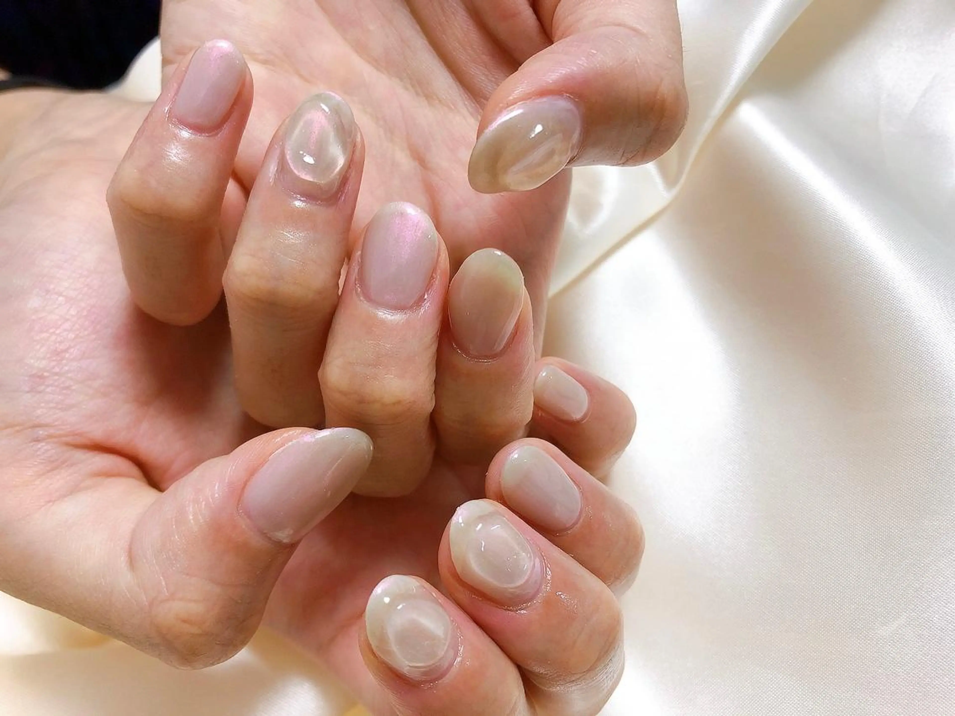 ネイル ぷっくりネイル mogunail &blowのネイルデザイン