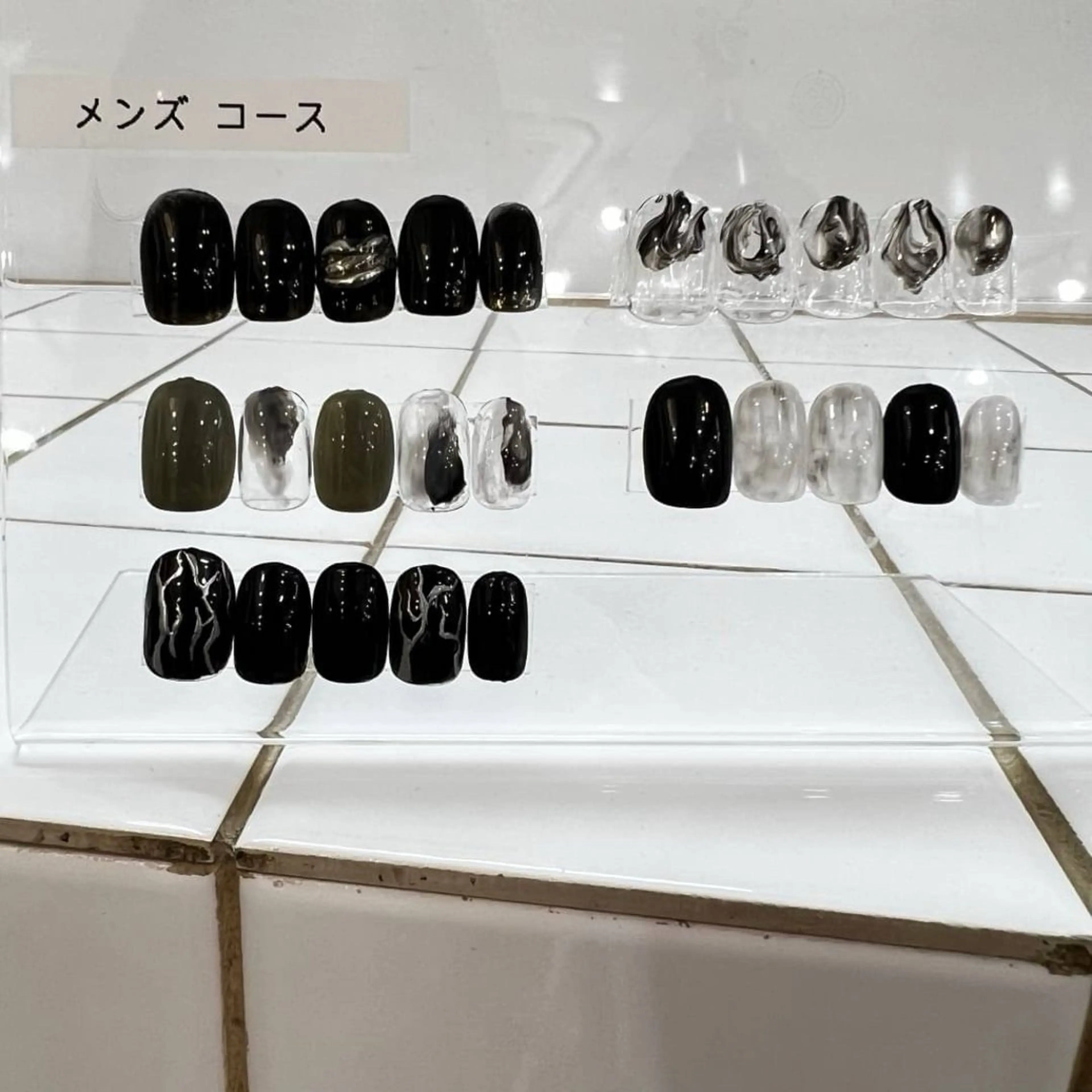 ネイル FUKASAWA Aのネイルデザイン