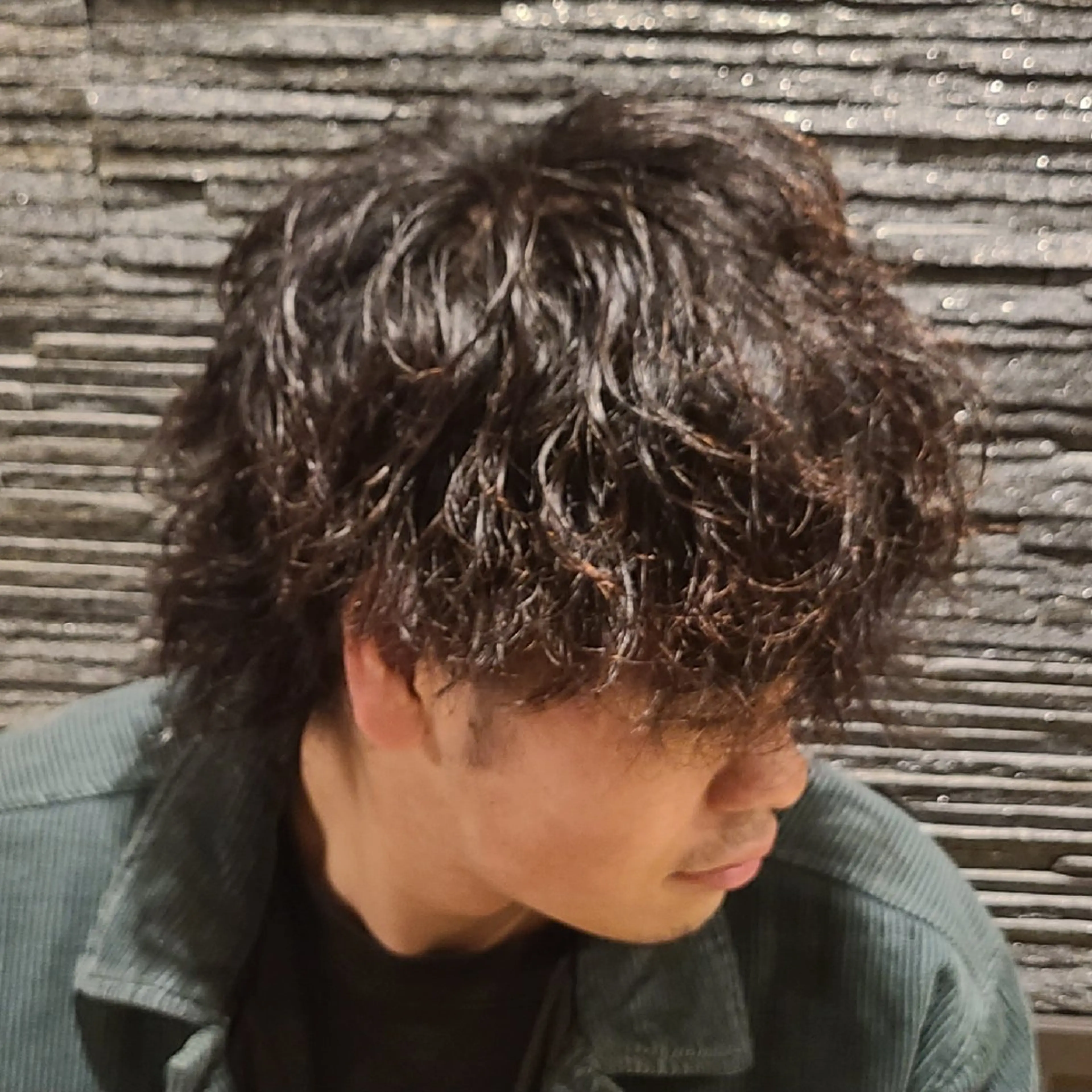 パーマ ウルフカット 針生 永遠のヘアスタイル