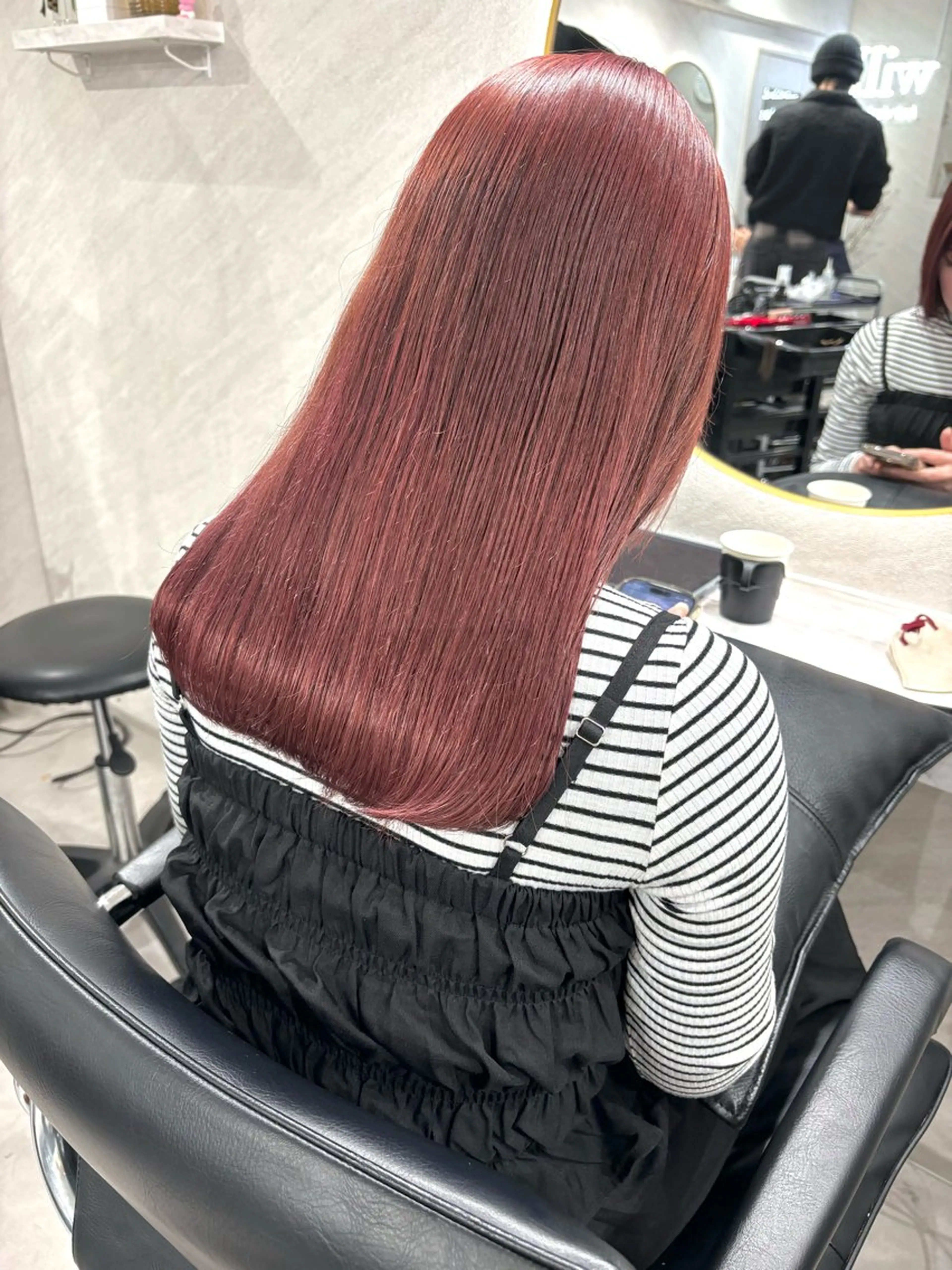 ミディアム ヘアカラー 🌸インナーカラー 🌸藤井春華のヘアスタイル