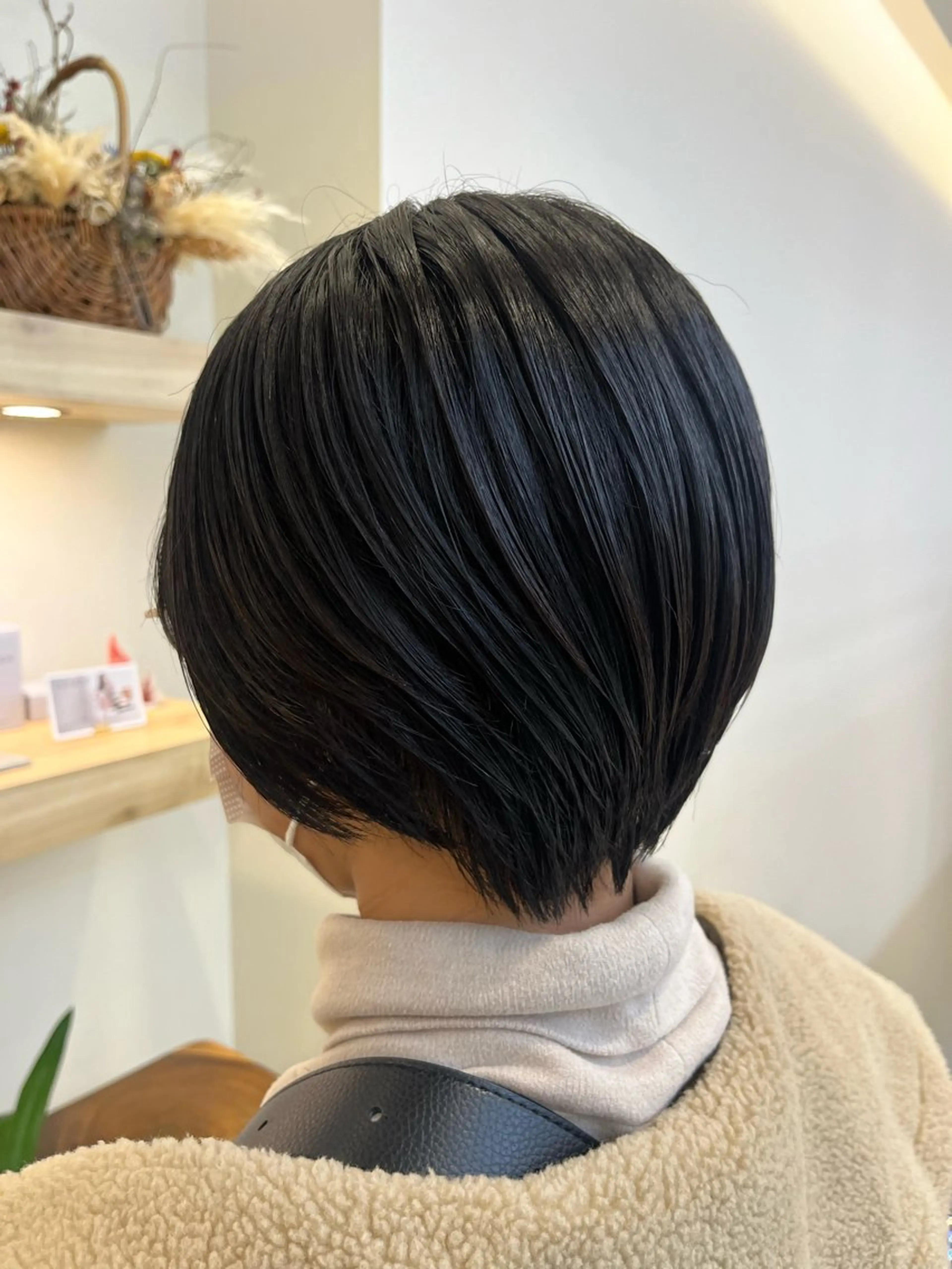 ショート ショートヘア コテ巻き風パーマ🫧 麻尋のヘアスタイル