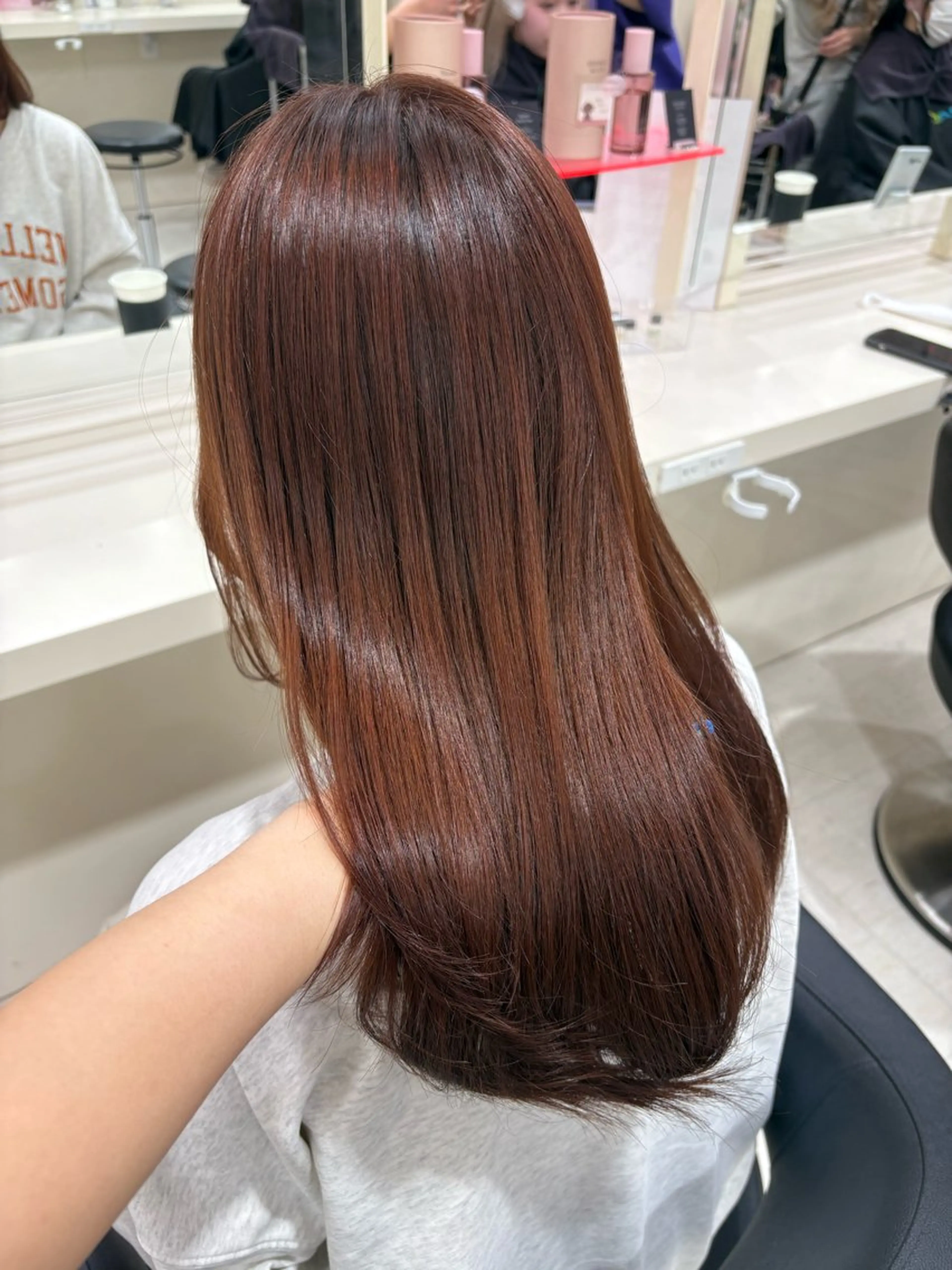 セミロング カラー ヘアアレンジ ヘアカラー 💟RINNA 艶カラー💟のヘアスタイル