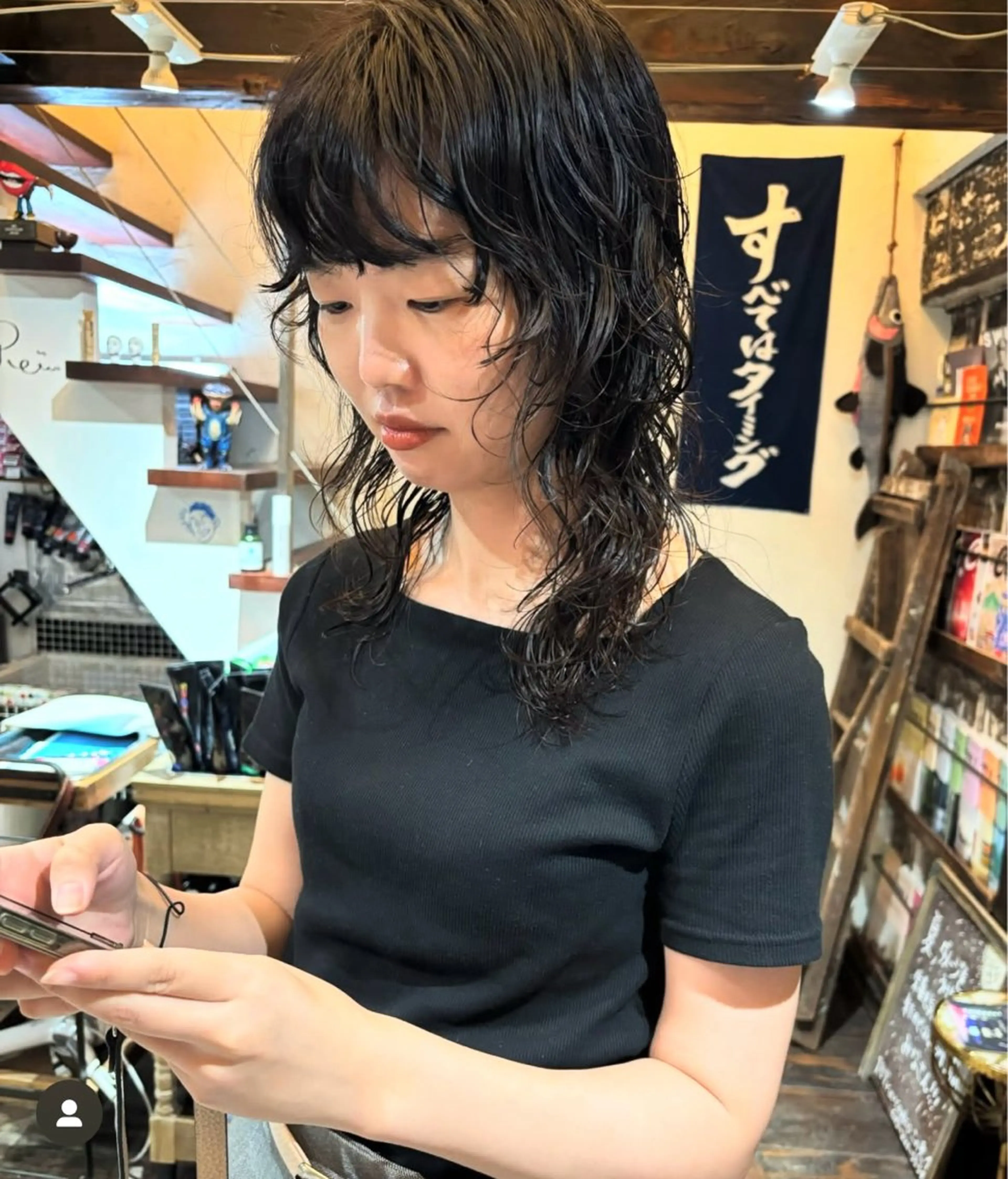 ミディアム パーマ 大石 朱純のヘアスタイル