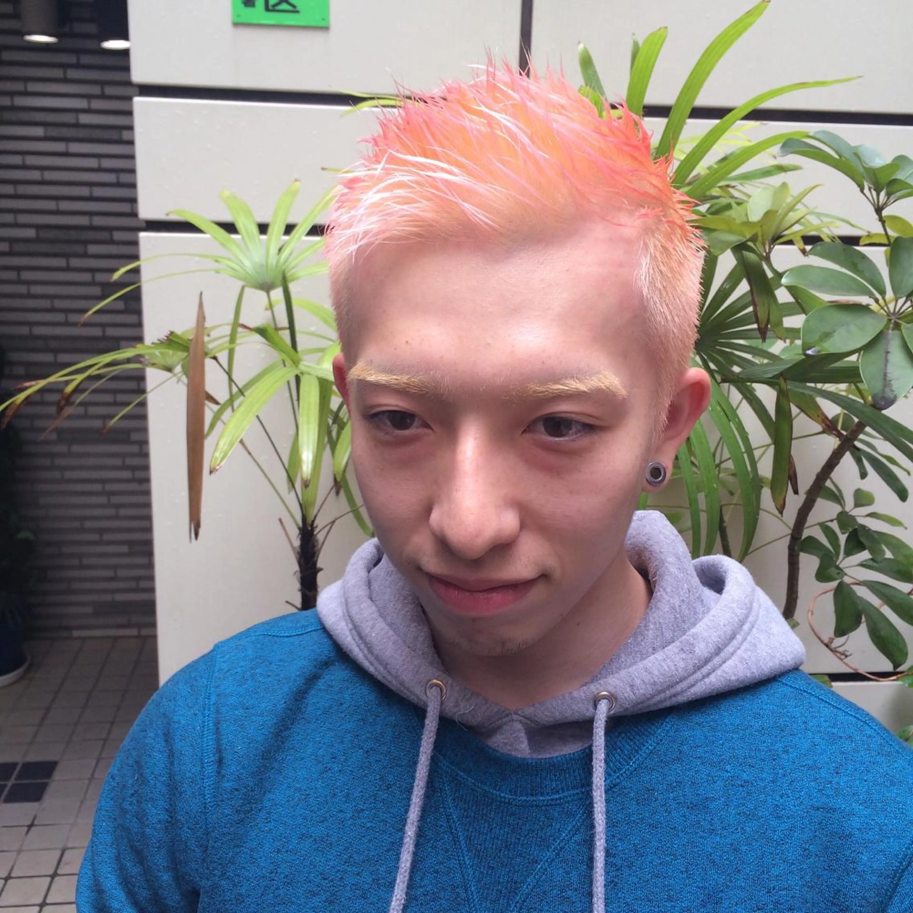 ショート カラー メンズ デザインカラー 境 健助のヘアスタイル