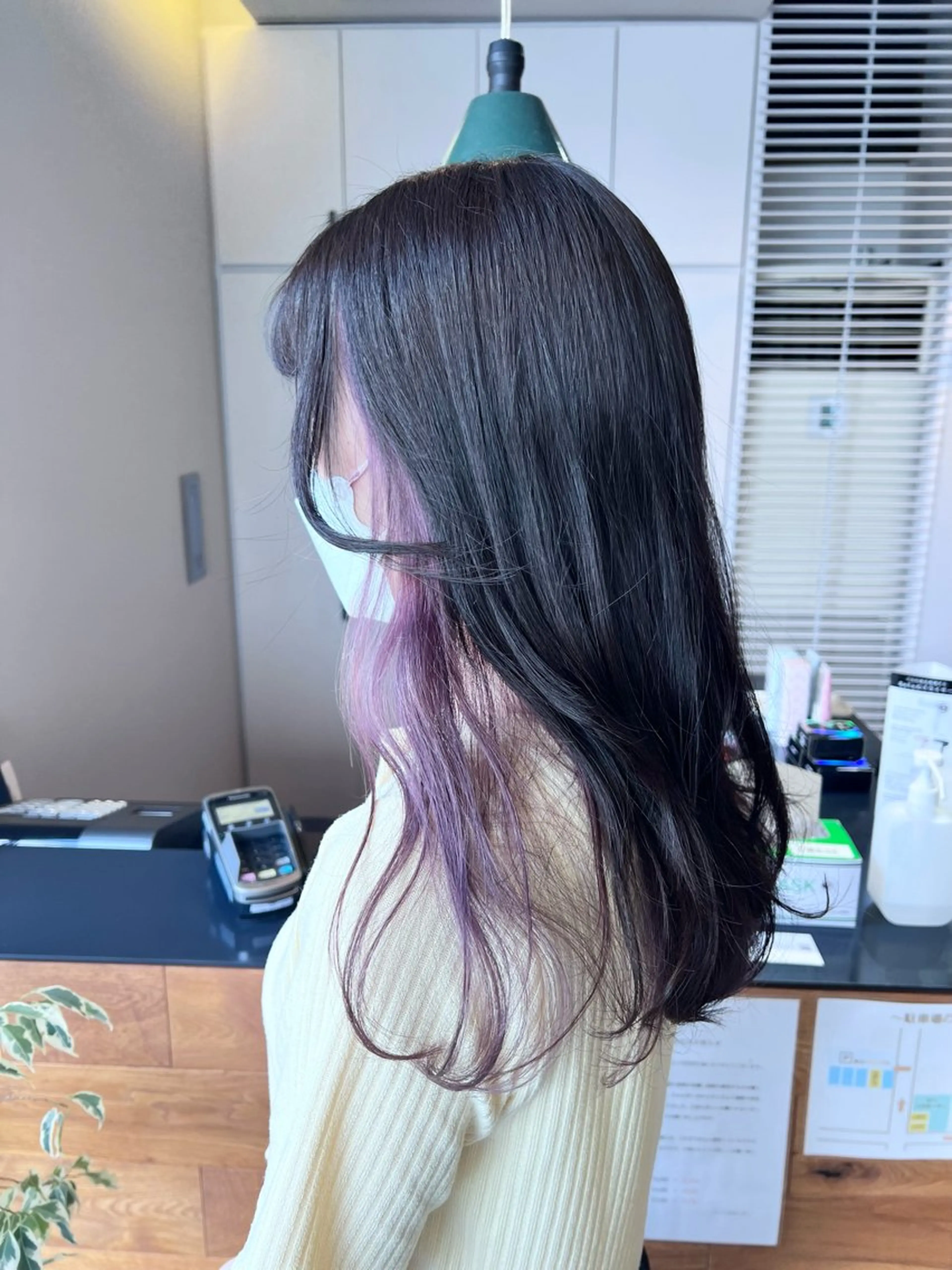 ロング カラー ヘアカラー トリートメント ツキダテ ユイのヘアスタイル