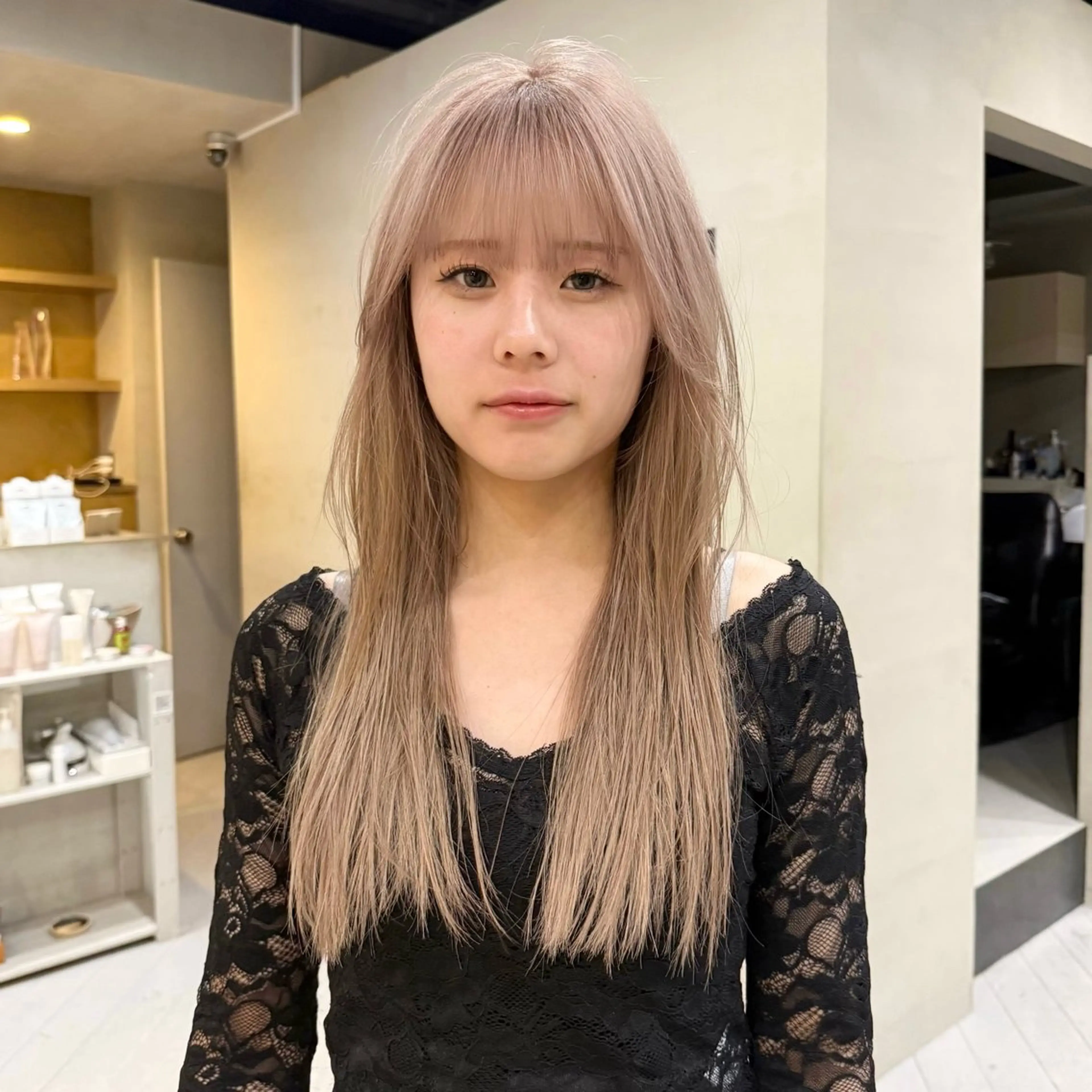 ロング カラー レイヤー/グレージュ /ブリーチなし/ひなのヘアスタイル