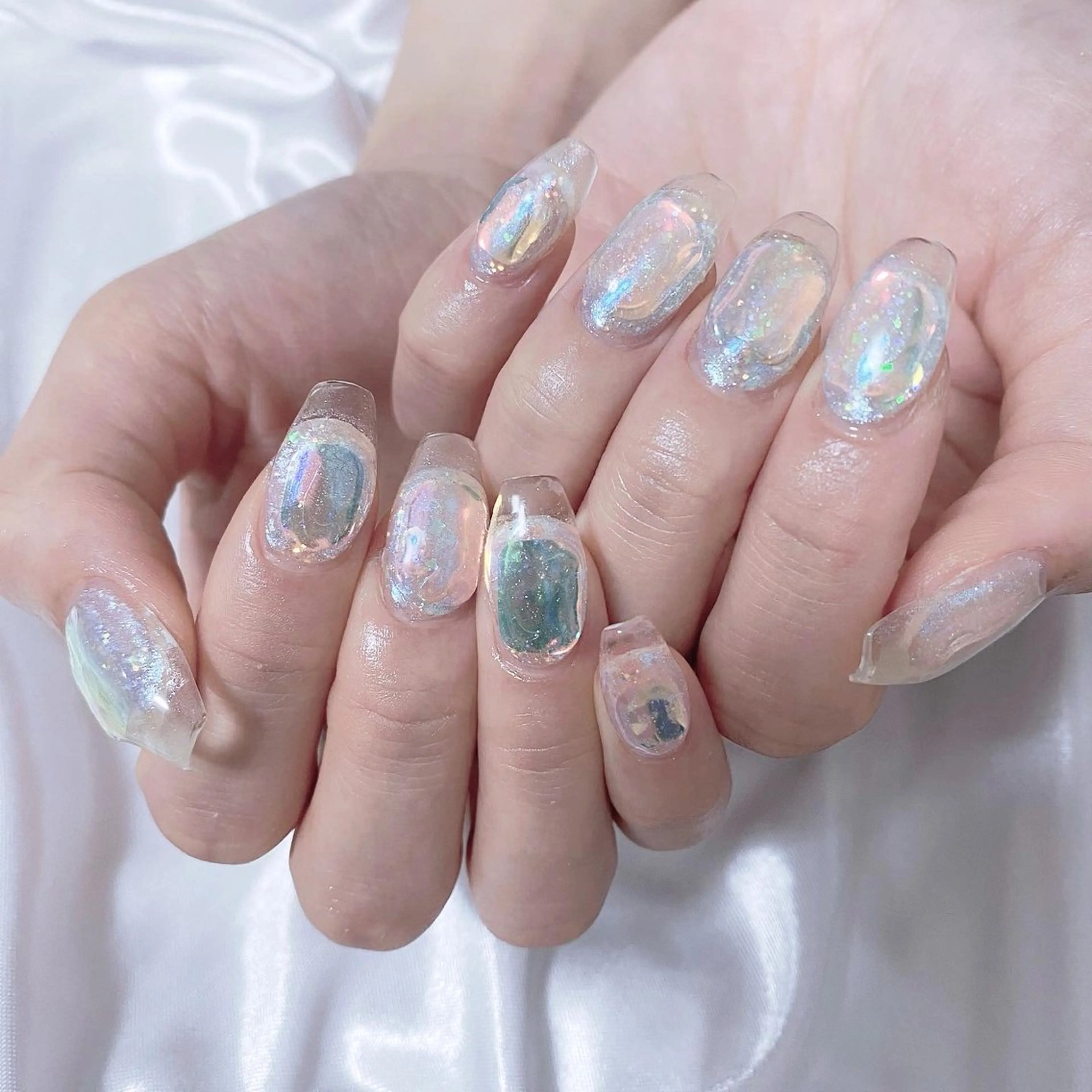 ネイル オーロラネイル クリアネイル フレンチネイル 氷ネイル・うるうるネイル ハンドネイル ぷりゅねる 心斎橋のネイルデザイン