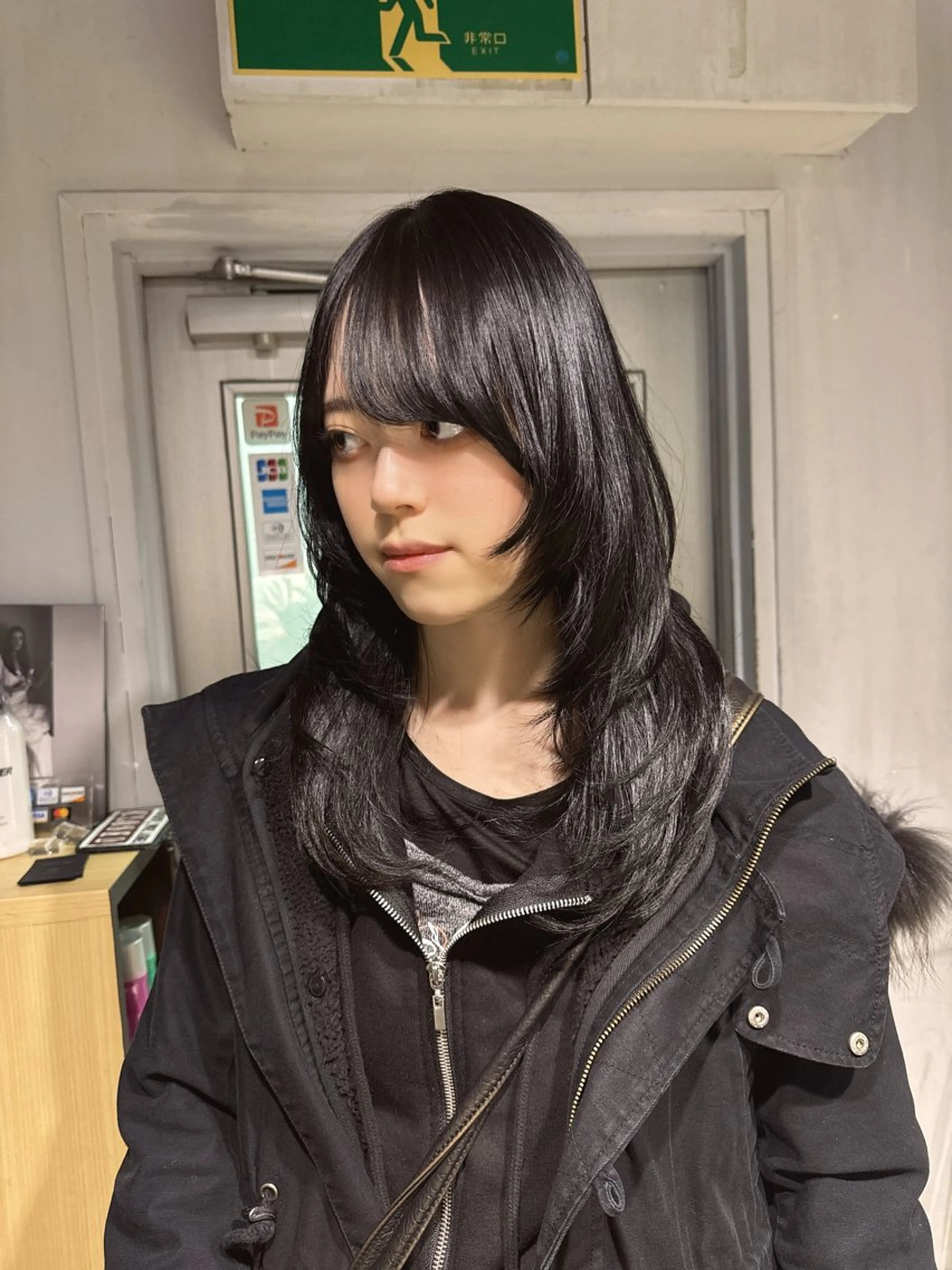 ロング カラー カット ヘアカラー NANAMI🩵 大人可愛い韓国ヘアのヘアスタイル