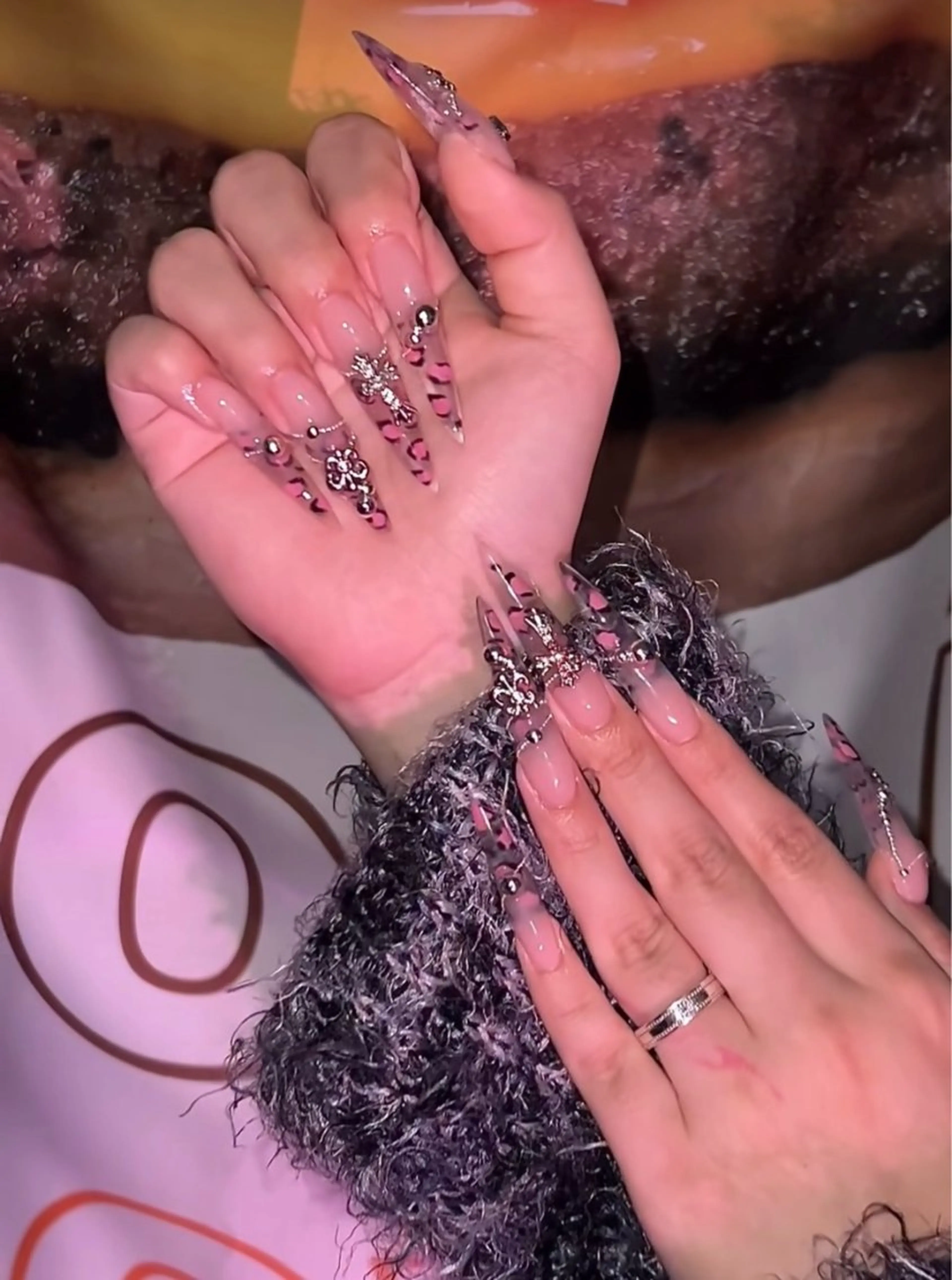 ネイル 韓国ネイル ニュアンスネイル シンプルネイル ワンホンネイル Nihonthy Nail 新宿所属・Nihonthy Nail 新宿のネイルデザイン