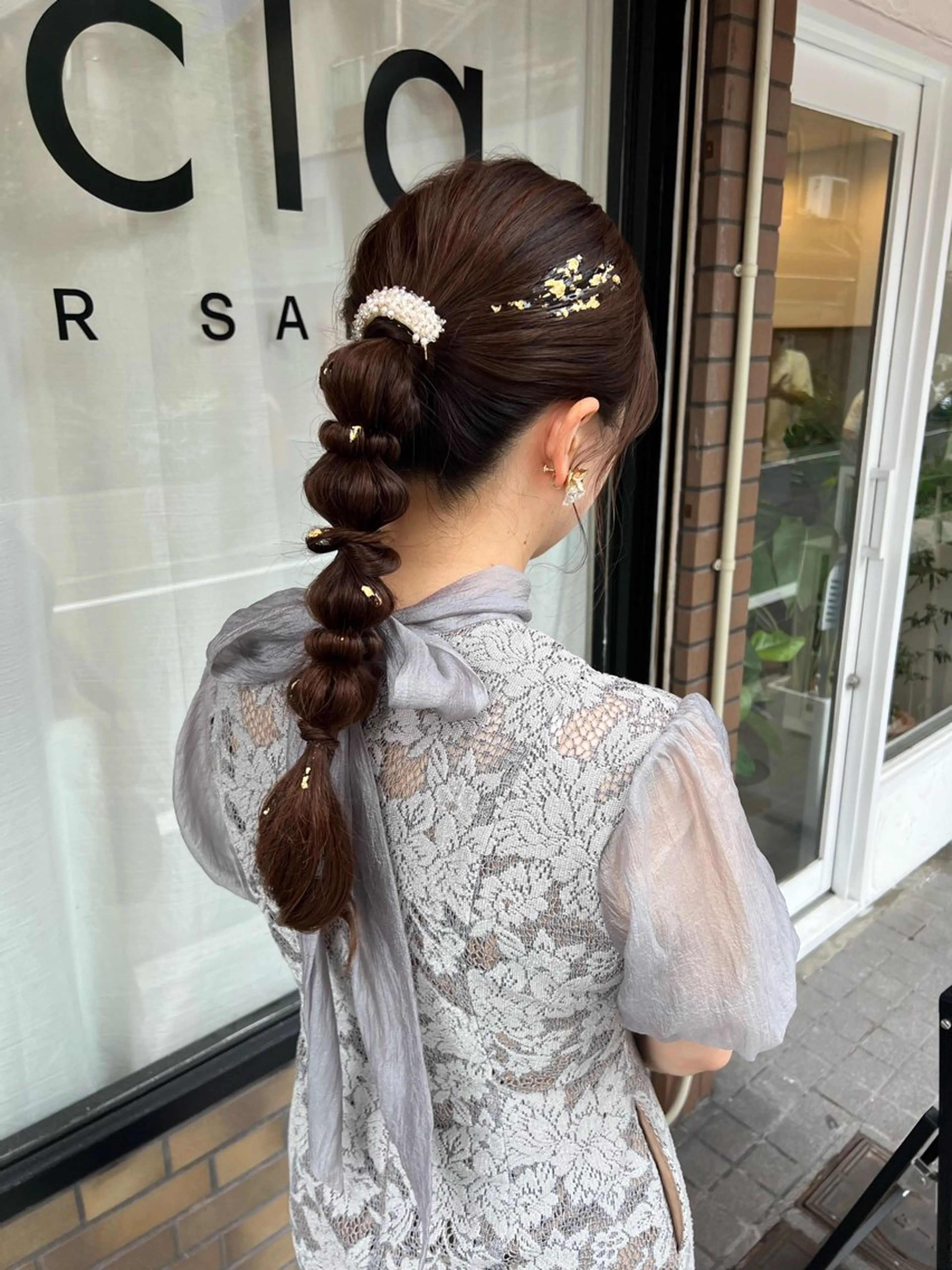 セミロング ヘアアレンジ ポニーテール ヘアセット yukiko/ 大人ニキビ/肌質改善のエステ・リラクイメージ