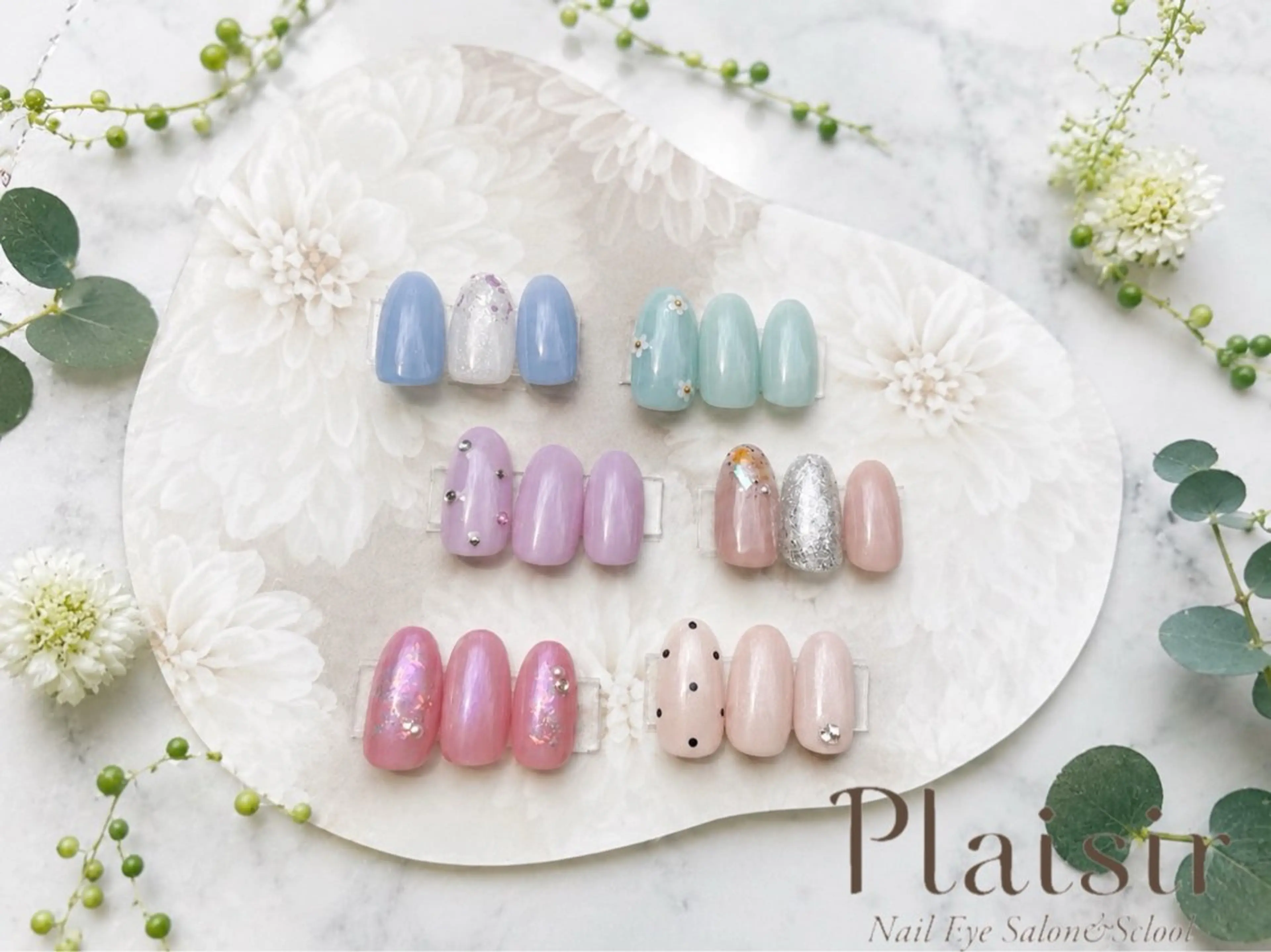 ネイル Plaisir 赤松のネイルデザイン