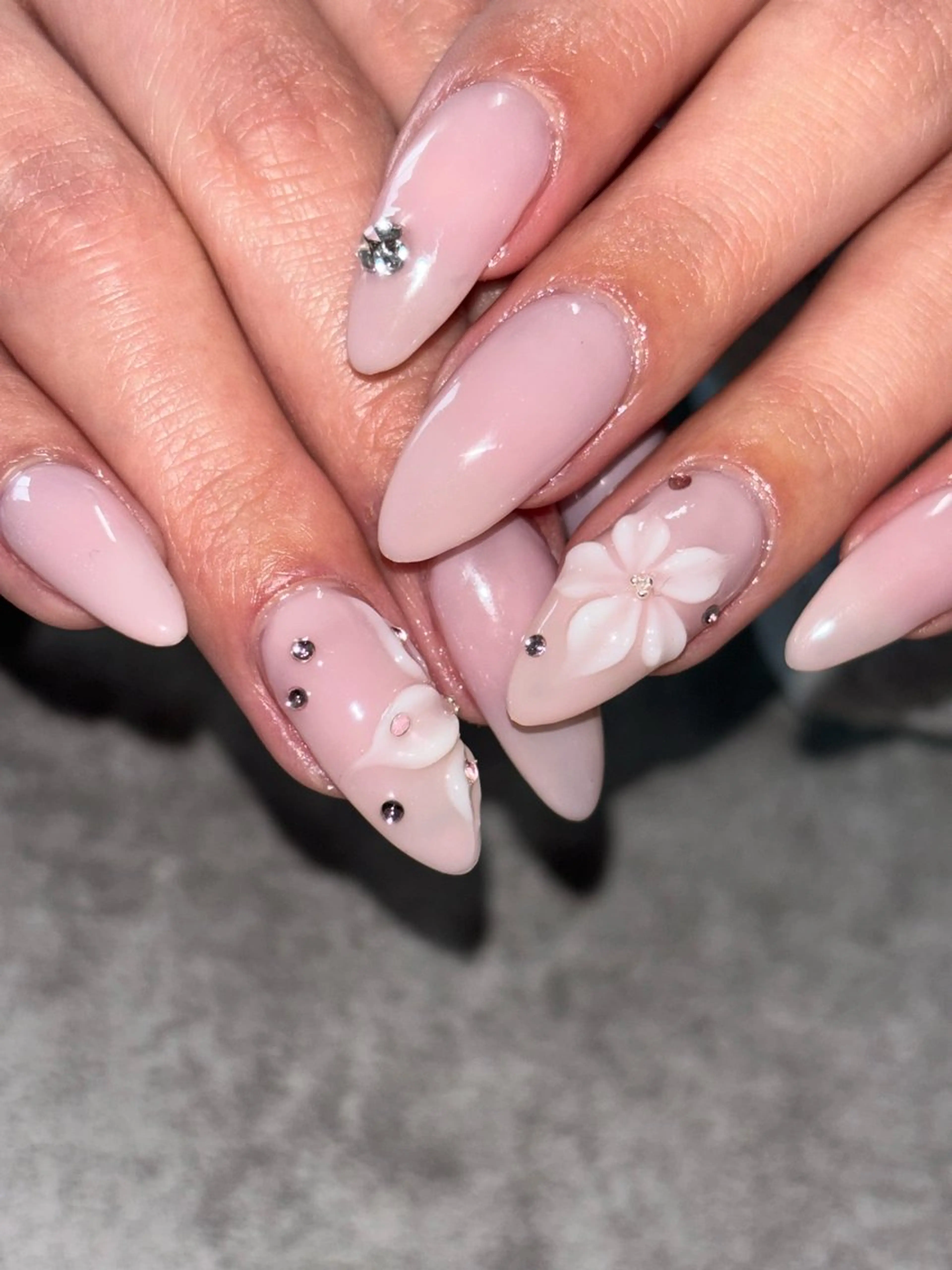 ネイル en.nail⭐︎ 丹波橋のネイルデザイン