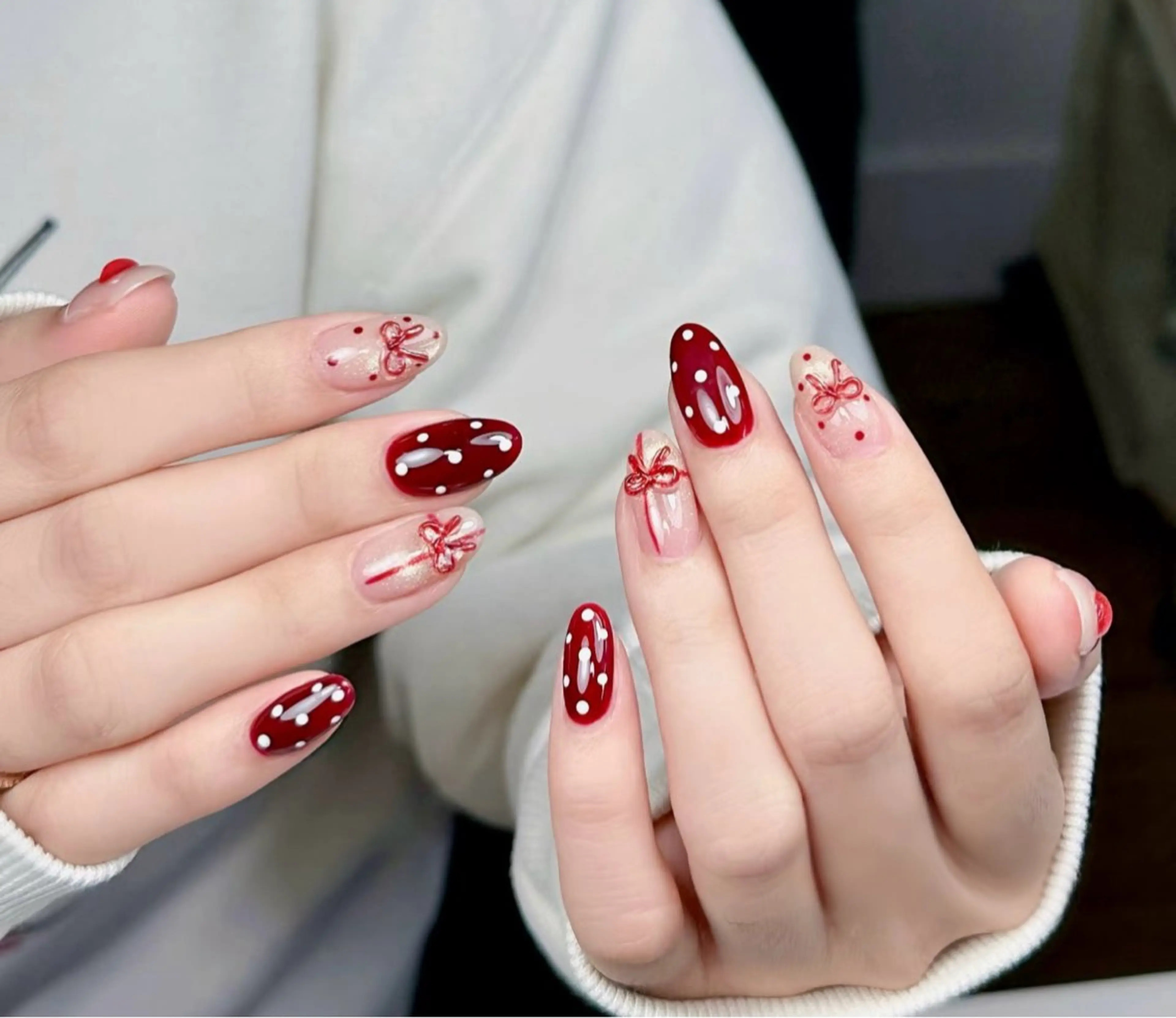 ネイル アートネイル べっ甲ネイル チークネイル 長さ出し フラッシュネイル ハンドネイル ハンドケア For you. Nail Salonのネイルデザイン