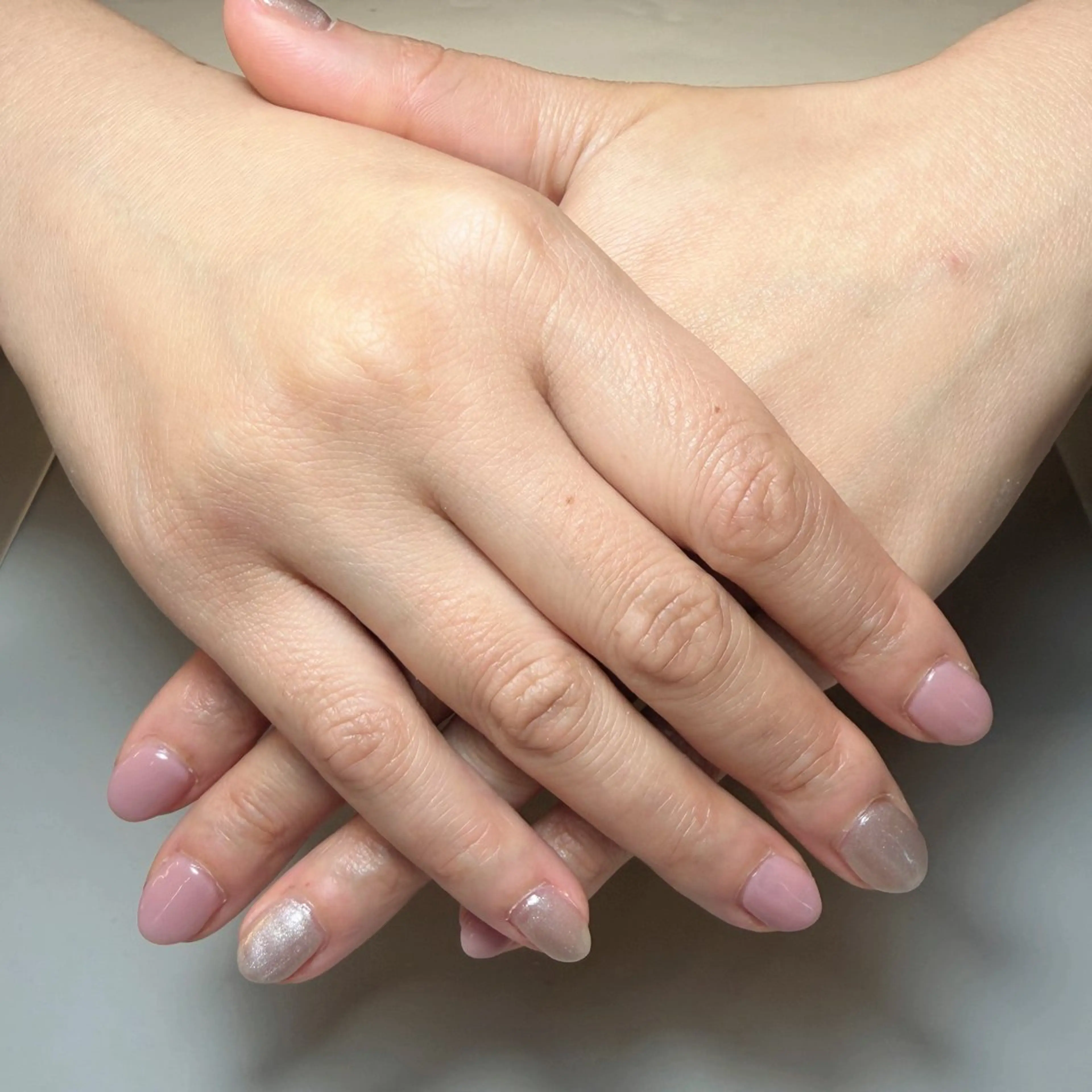 ネイル グラデーション ラメ(グリッター) ワンカラーネイル ハンドネイル Luana / ayanaのネイルデザイン