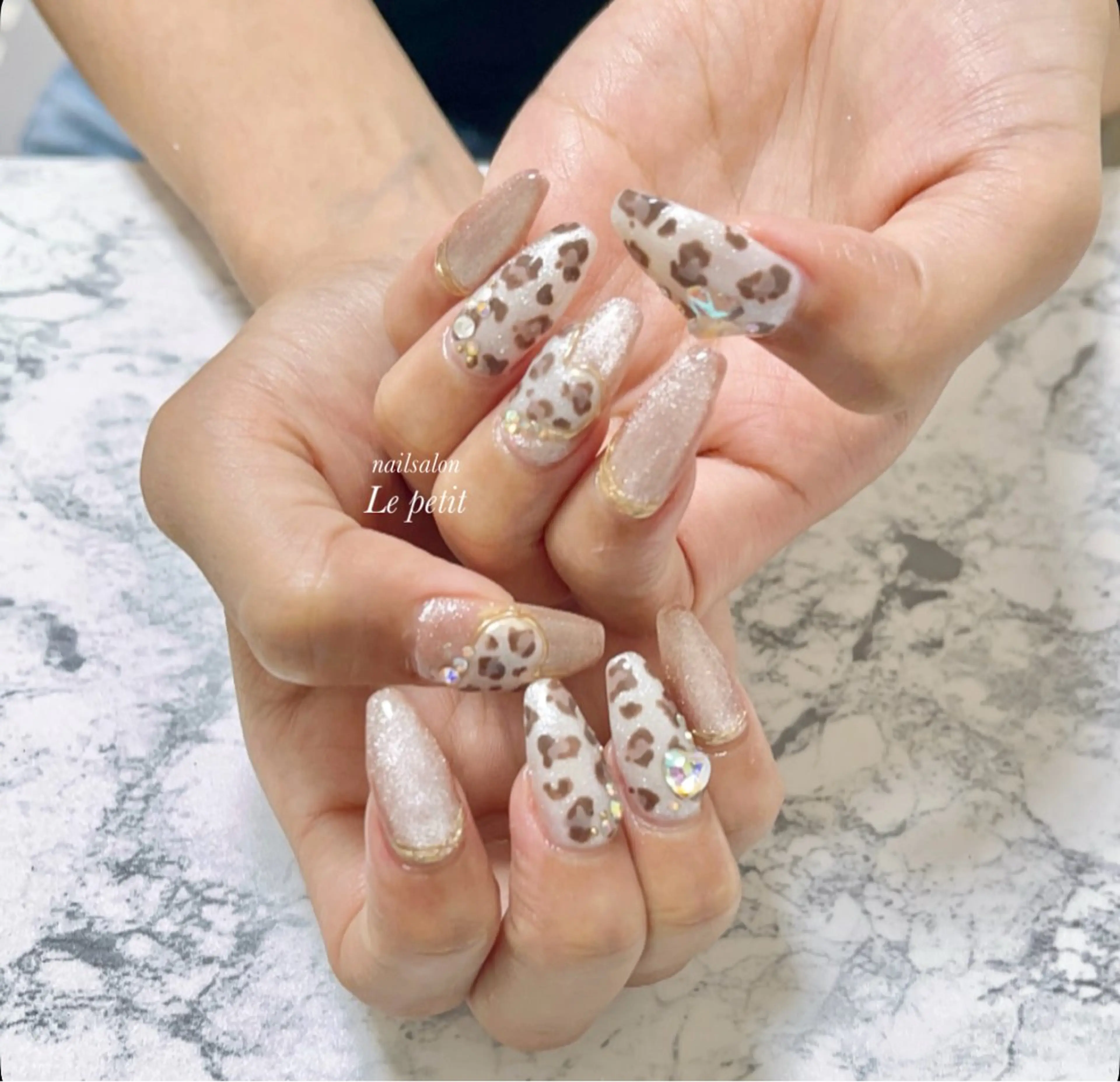 ネイル 石野 広佳のネイルデザイン