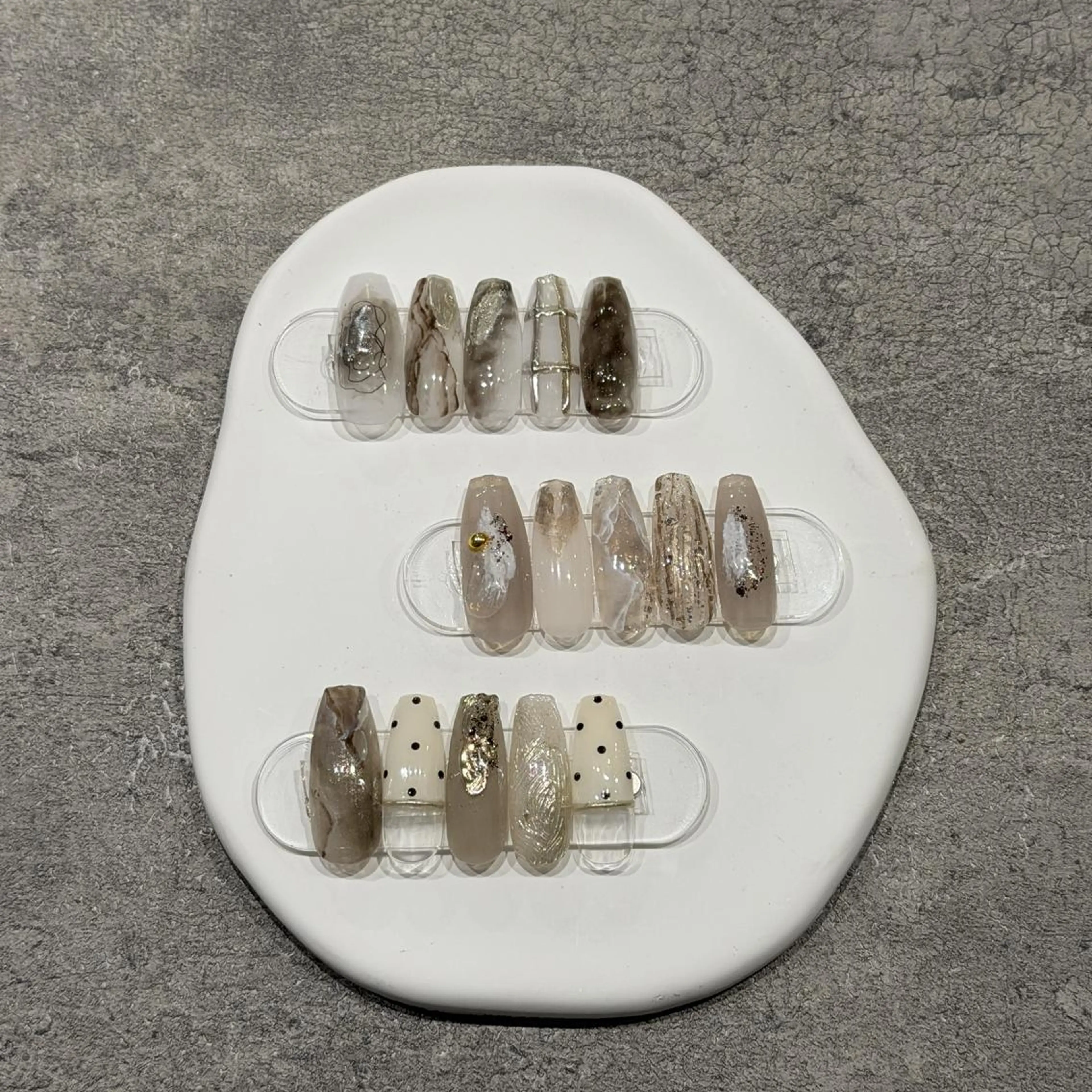 【数名限定】(オフあり)人気デザイン3種🕊️ ※モデル様募集中の写真