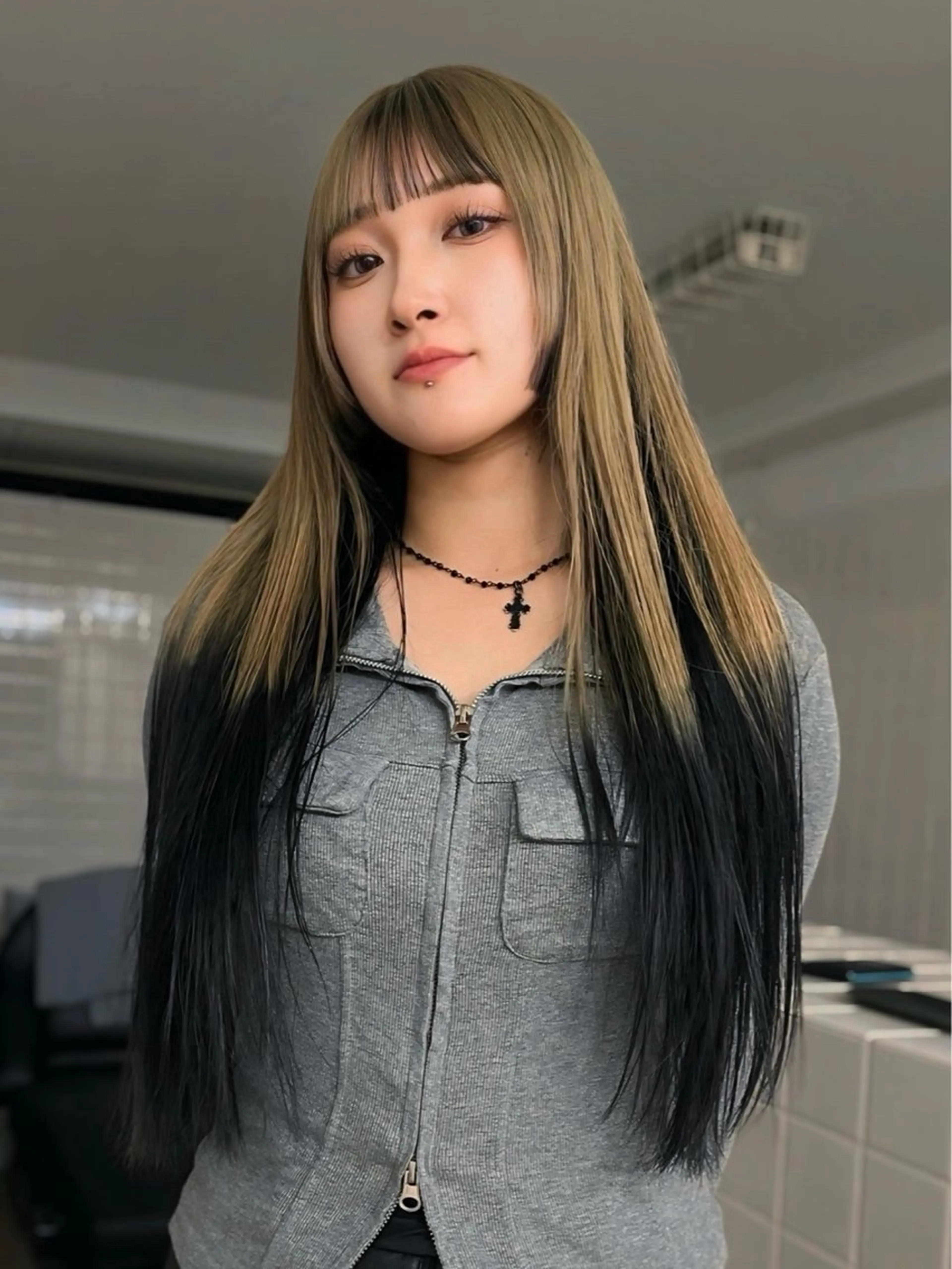 ロング カラー ヘアカラー トリートメント Saaya/レイヤー /ブリーチ/ブロンドのヘアスタイル