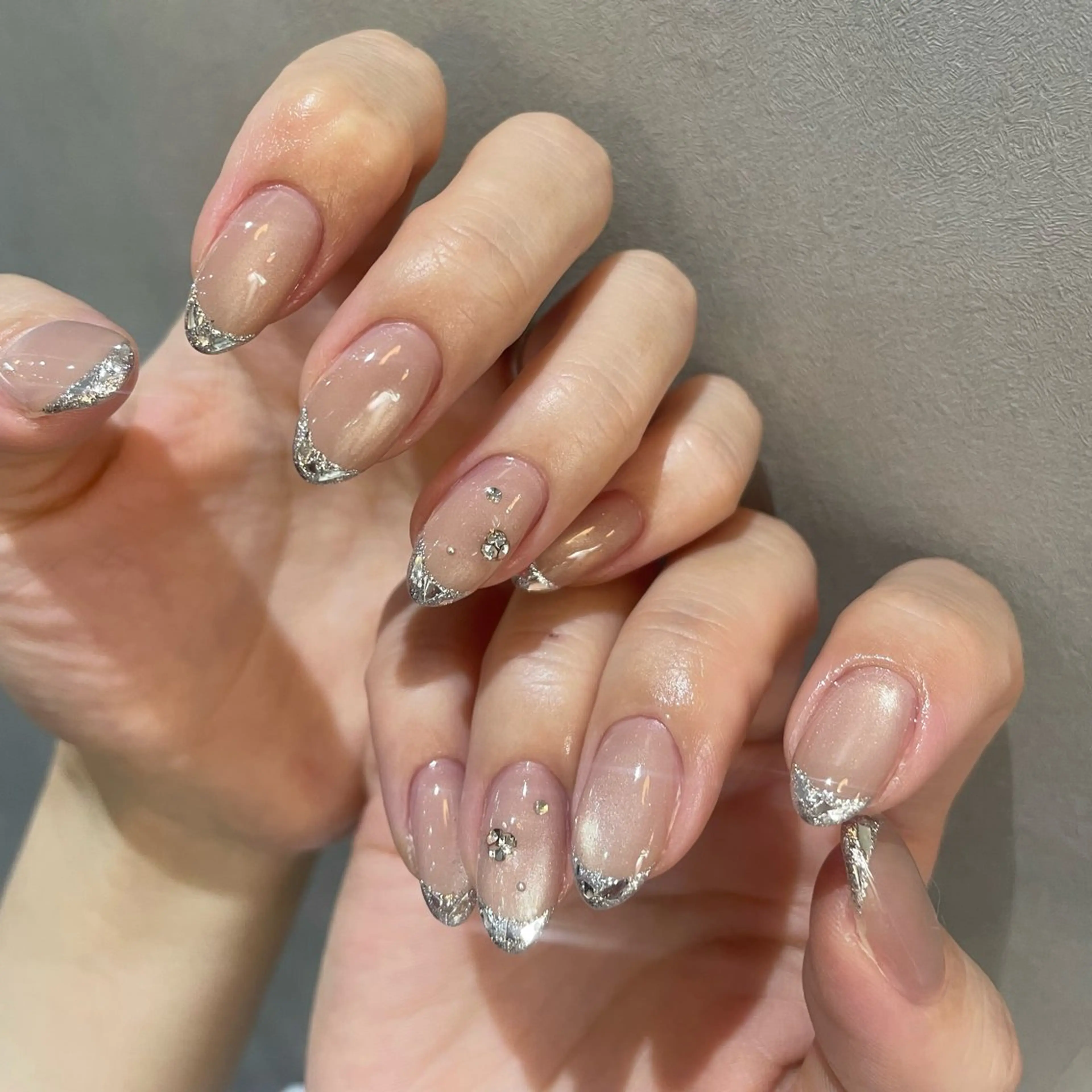 ネイル フレンチネイル ガラスフレンチ マグネットネイル ハンドネイル kaho /うるつや/ワンホンのネイルデザイン