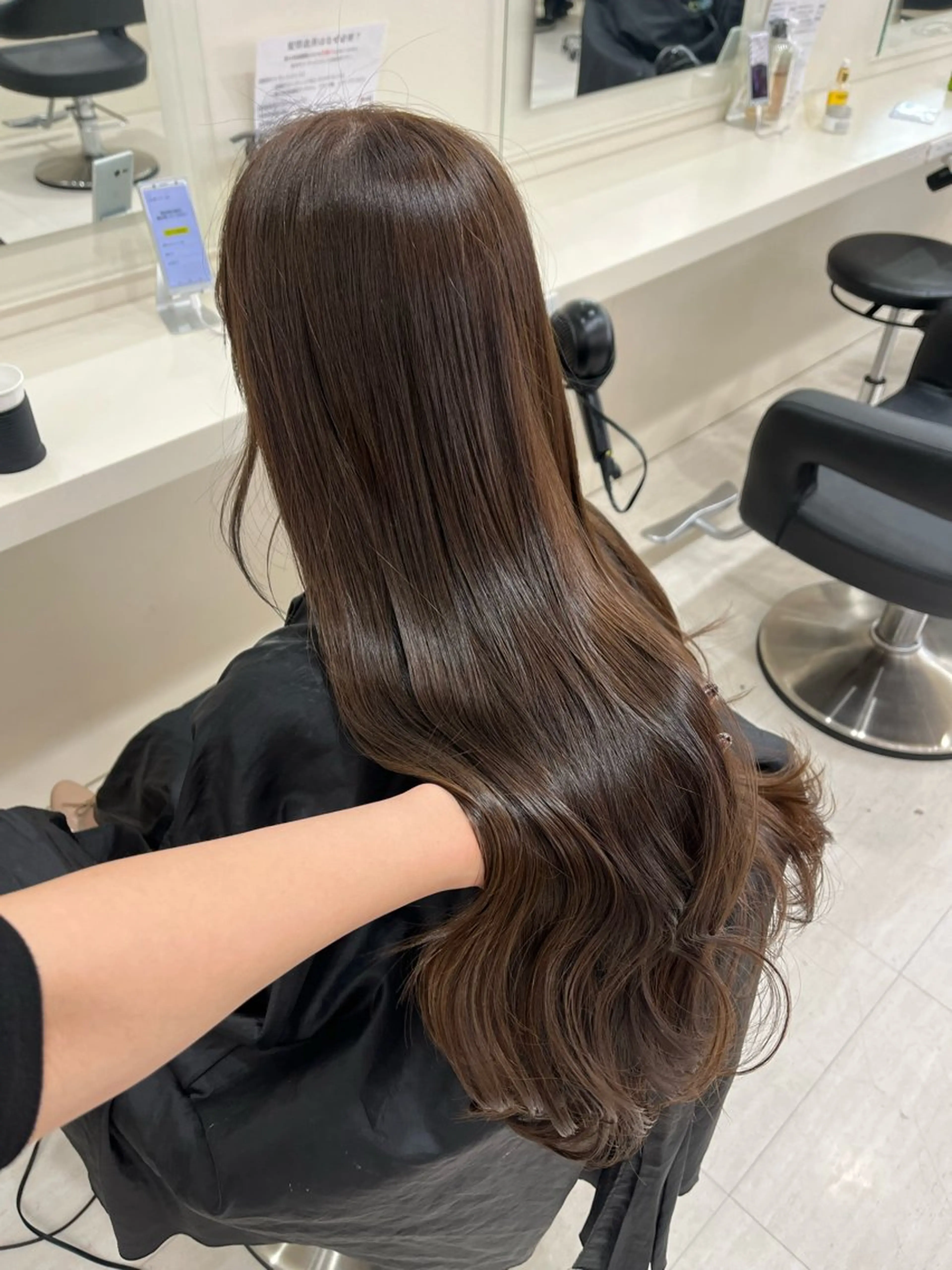 ロング カラー ブリーチ 透明感カラー ダブルカラー グレージュ ブリーチなしカラー 大人上品ベージュ 🎀HARUNAのヘアスタイル