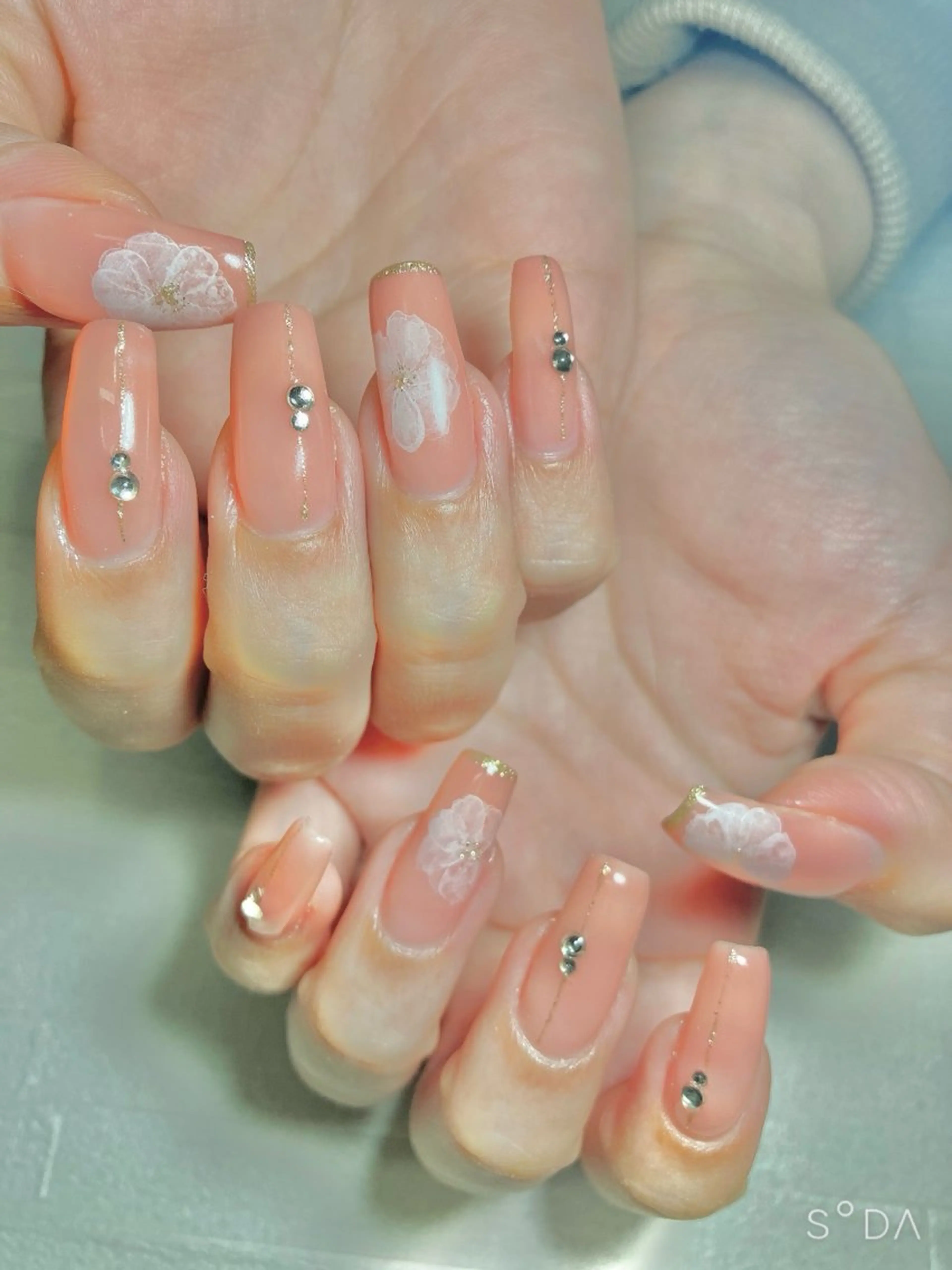 ネイル Liennail 持込デザインやり放題のネイルデザイン