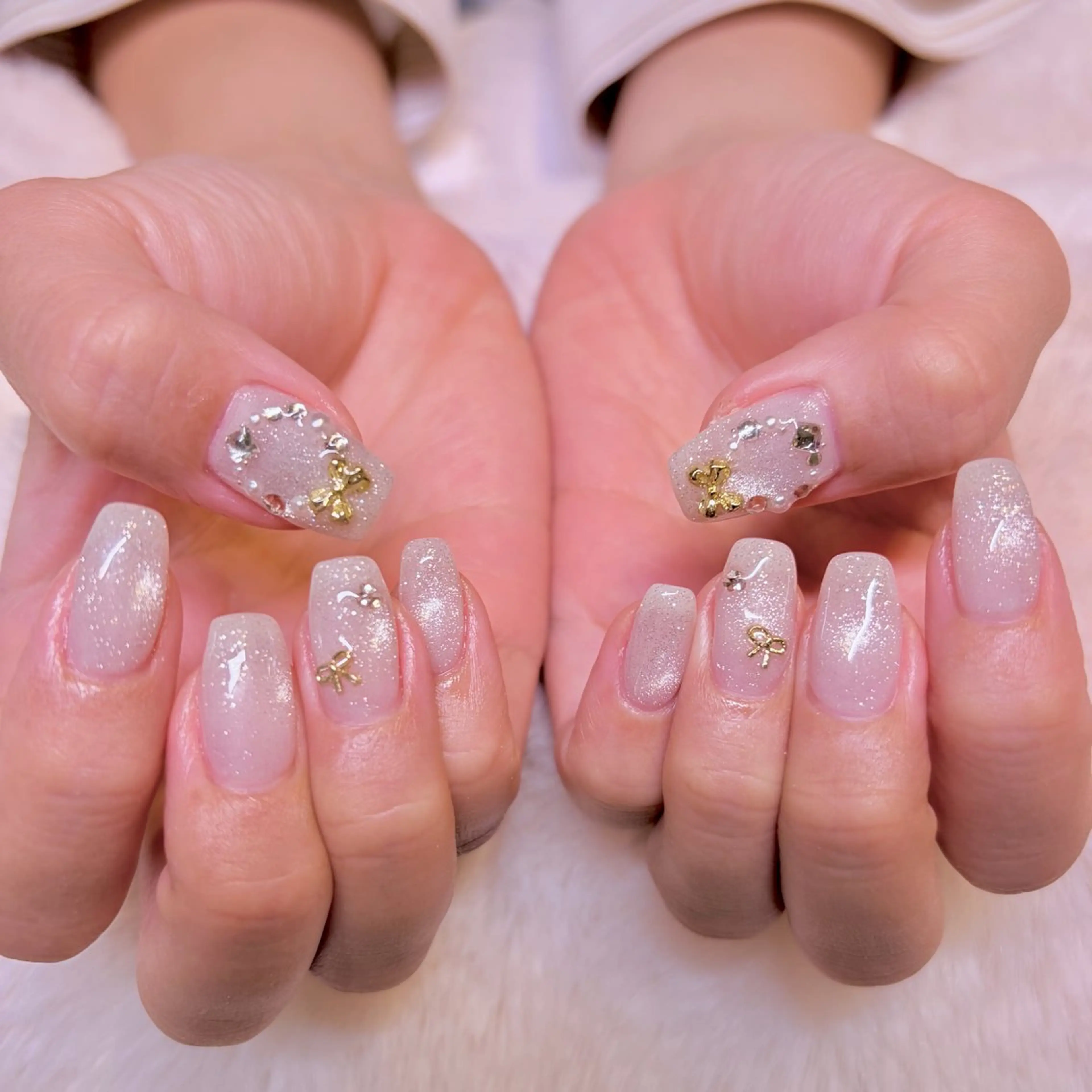 ネイル 冬ネイル クリスマス ハンドネイル nail salon e'mu💐のネイルデザイン