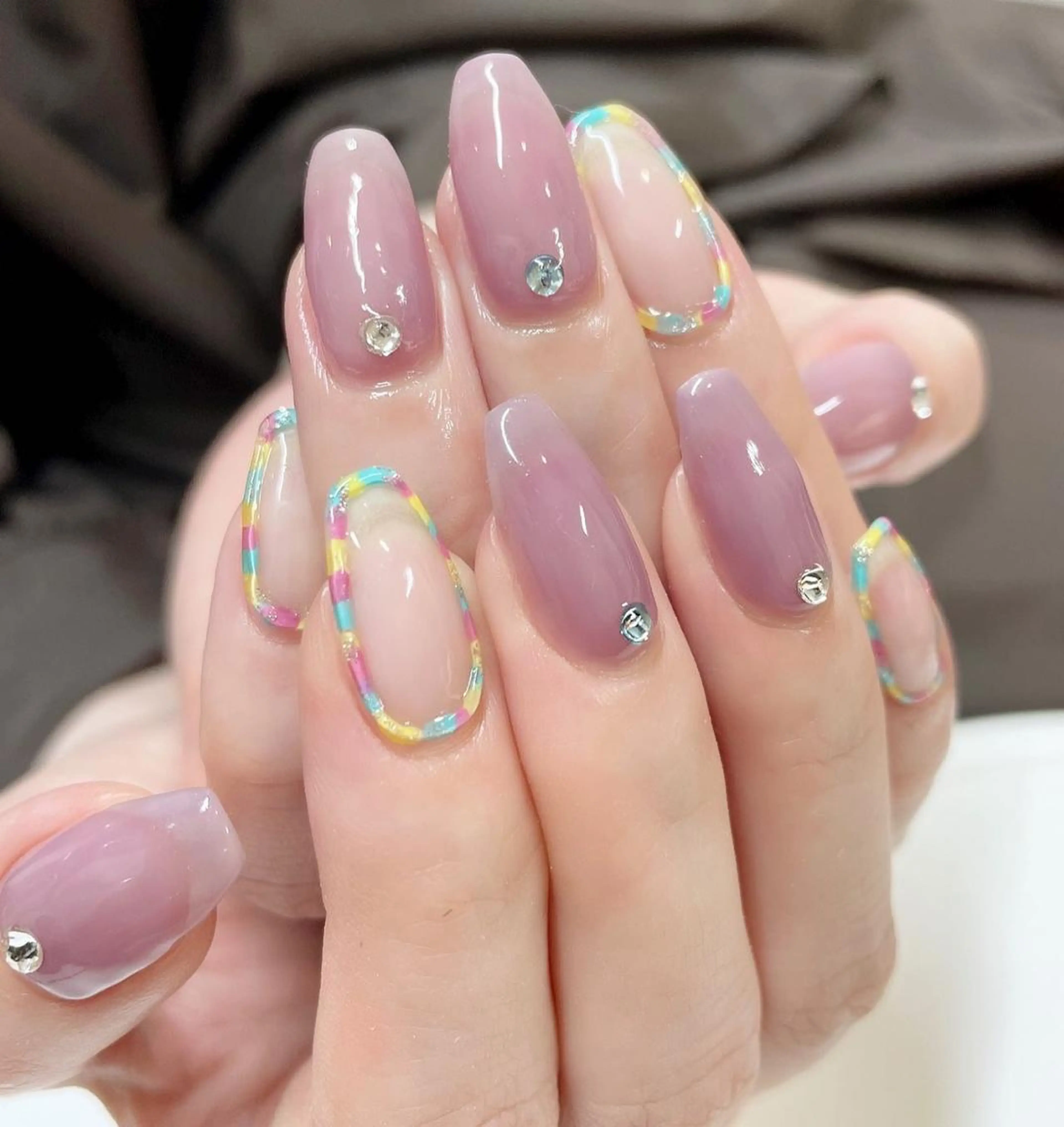 ネイル ジェルネイル ニュアンスネイル パラジェル シンプルネイル ストーンネイル ハンドネイル 髙橋 敦子のネイルデザイン