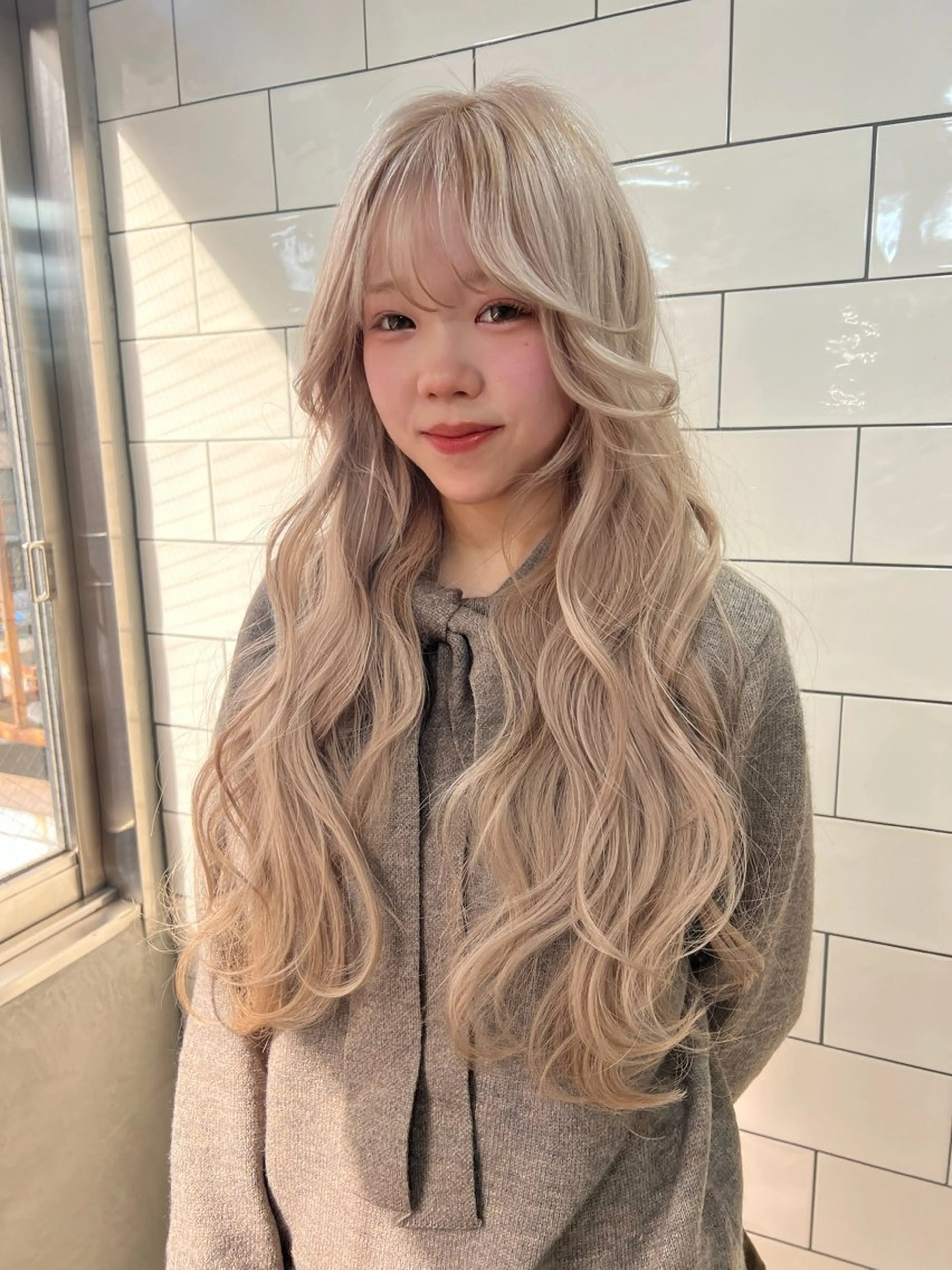 ロング カット ヘアカラー ブリーチ/ハイトーン レイヤー/Maanaのヘアスタイル