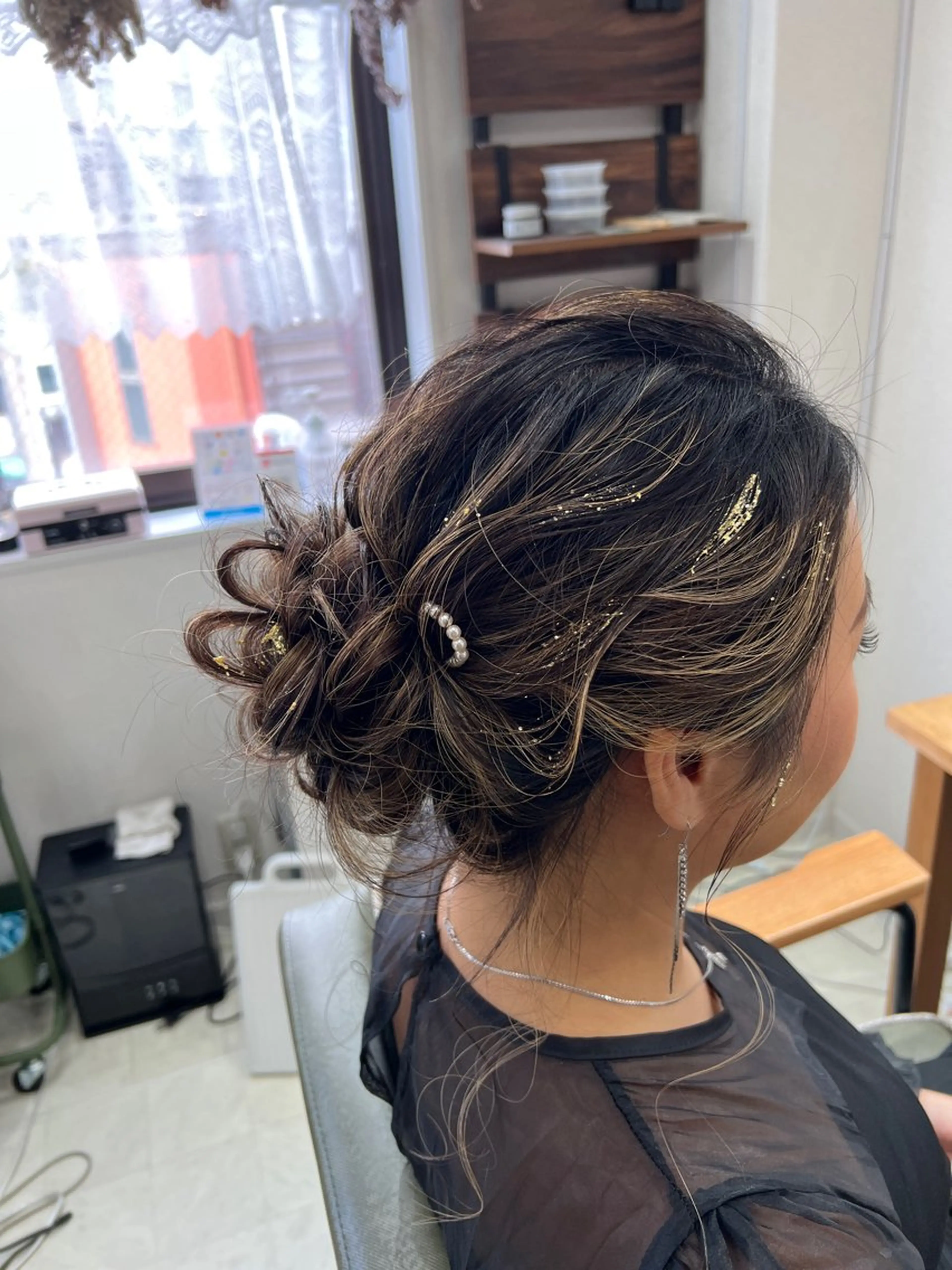 ロング ヘアアレンジ ハイライト 山室 敬義のヘアスタイル