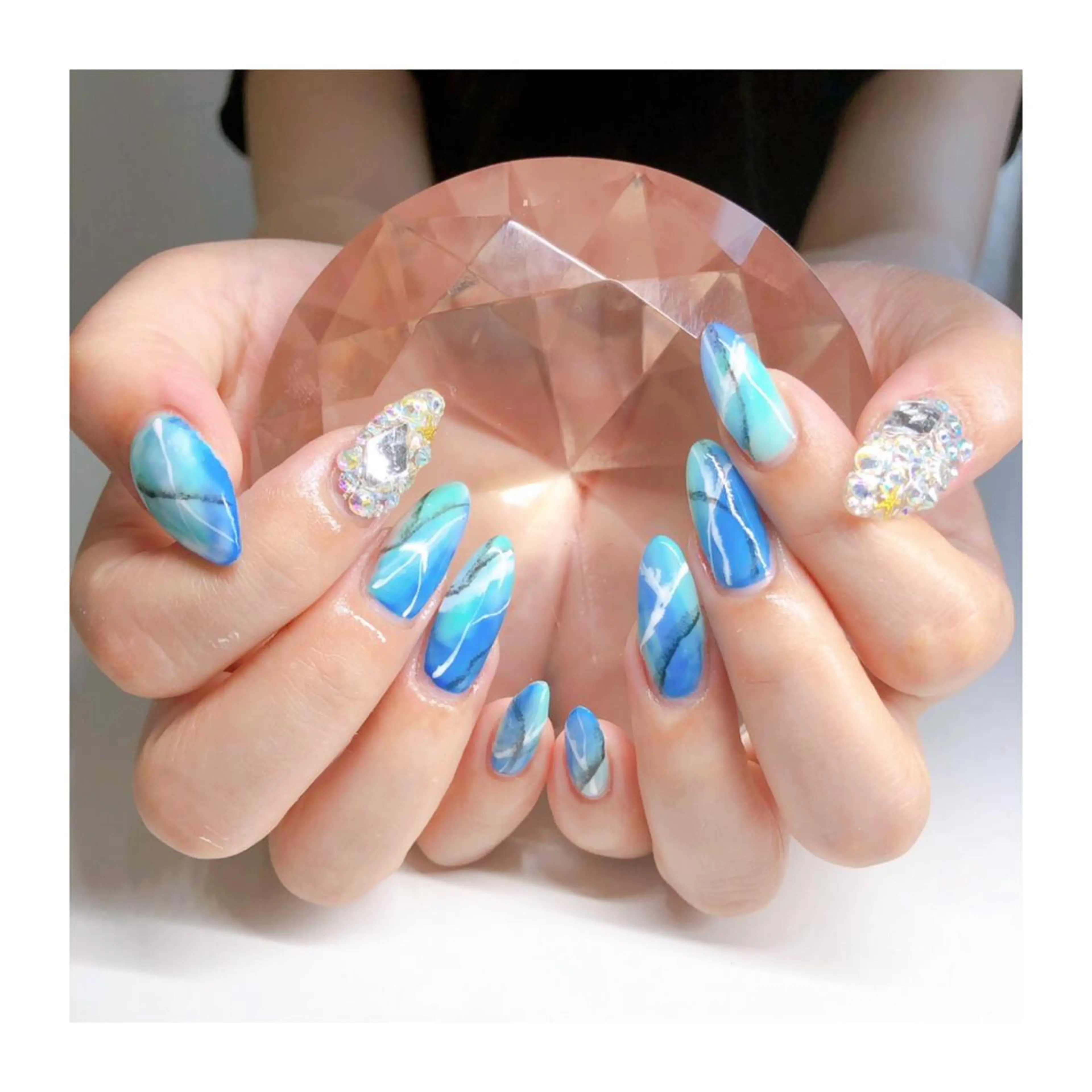 ネイル 夏ネイル ハンドネイル Nailsalon -Aのネイルデザイン