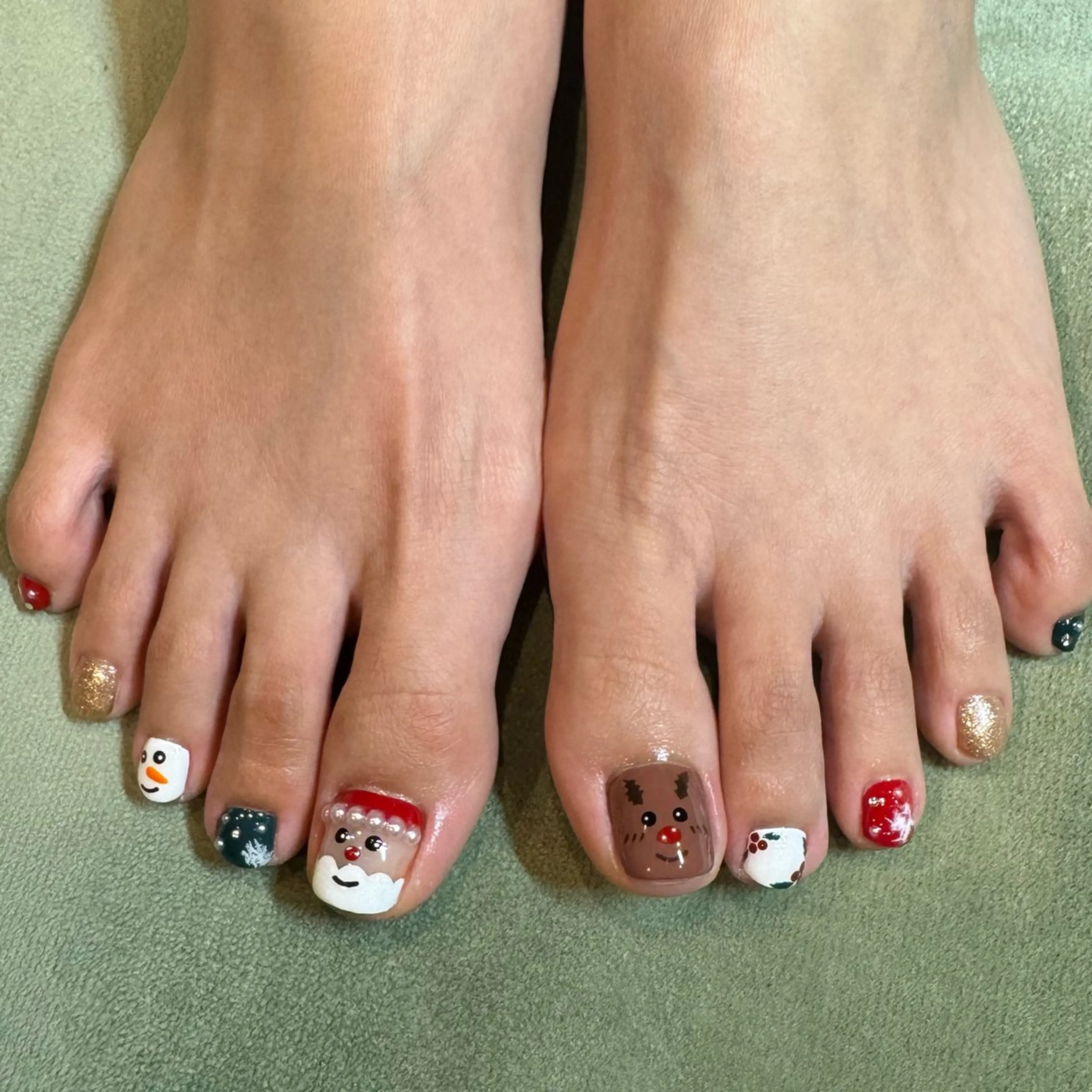 ネイル 冬ネイル クリスマス NEW WORLD所属・MIZUKI 🌏NEWWORLDのネイルデザイン