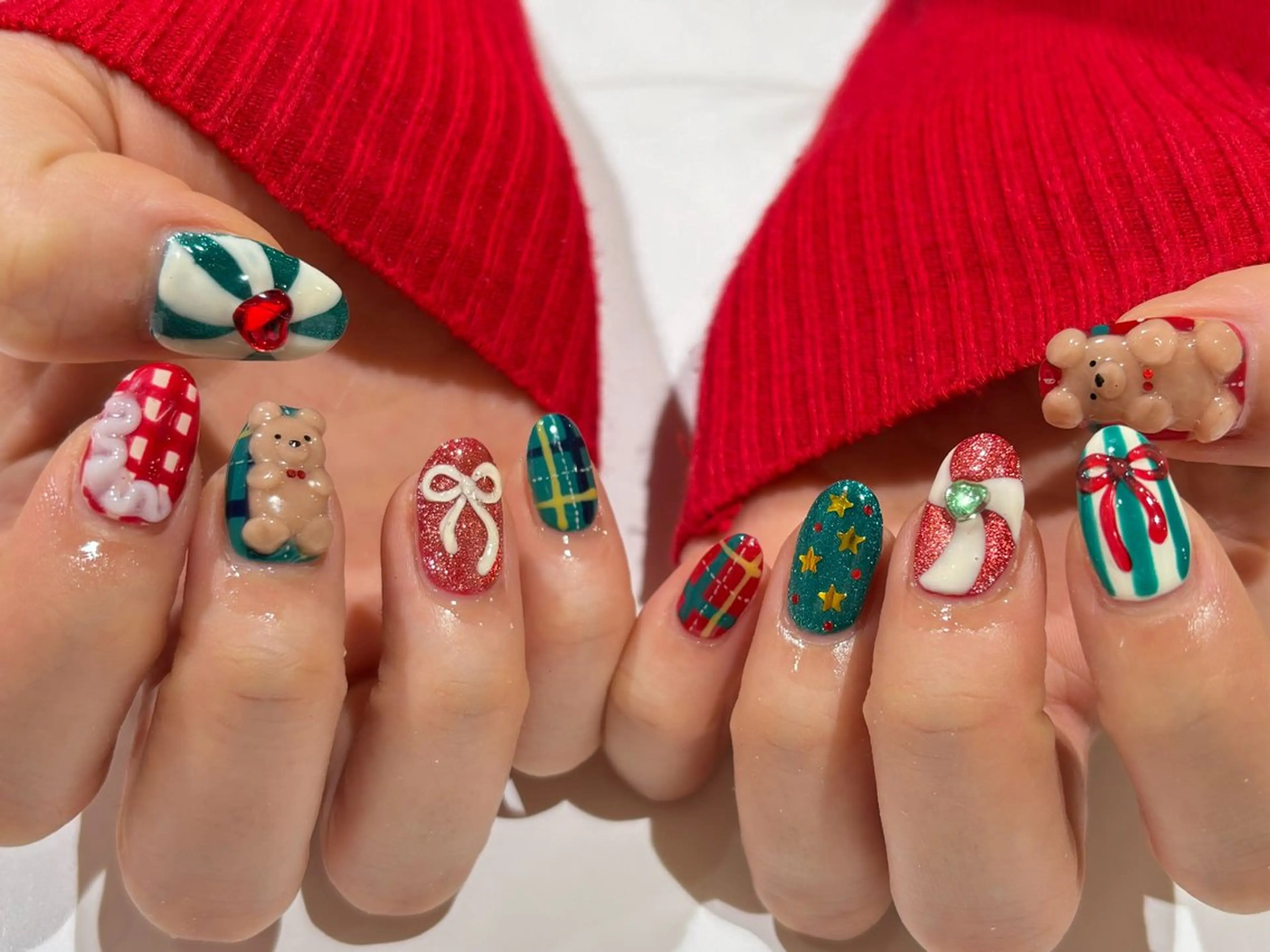 ネイル ハンドネイル 🤍 YUI 🤍のネイルデザイン