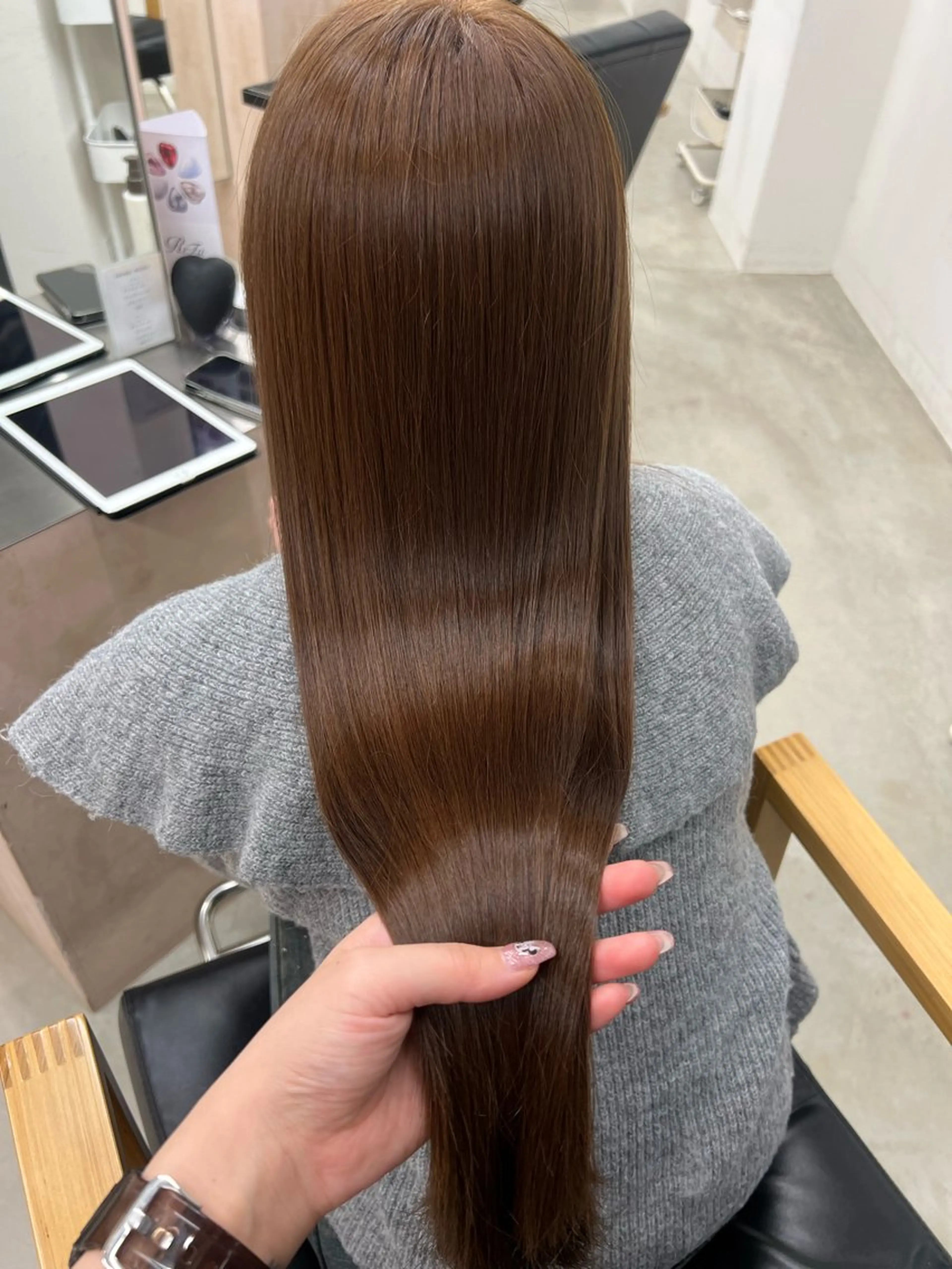 ロング ヘアカラー トリートメント vince. moekoのヘアスタイル