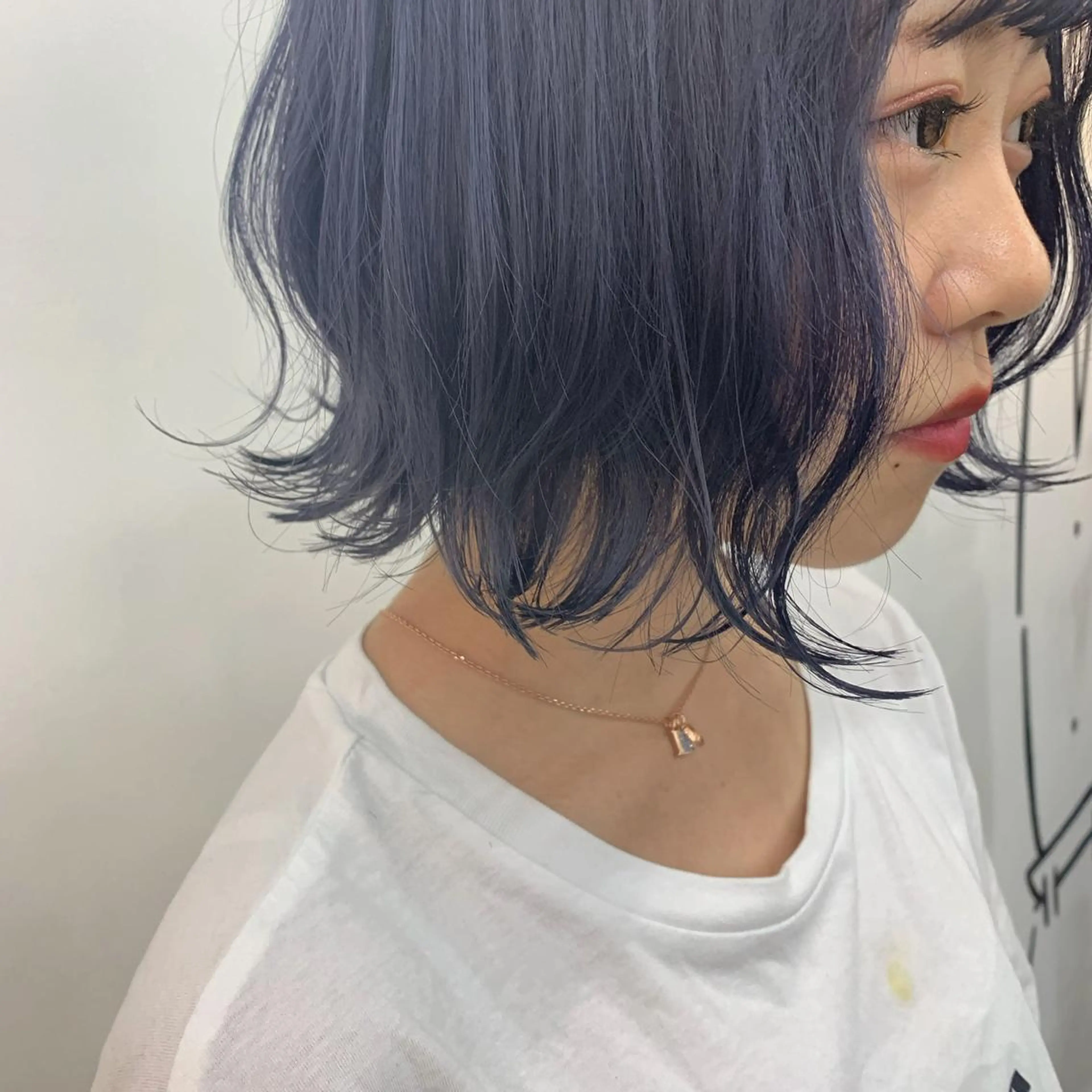 ショート カラー カット ヘアカラー トリートメント ☘️ブリーチ/ハイト ーン/レイヤー/のヘアスタイル