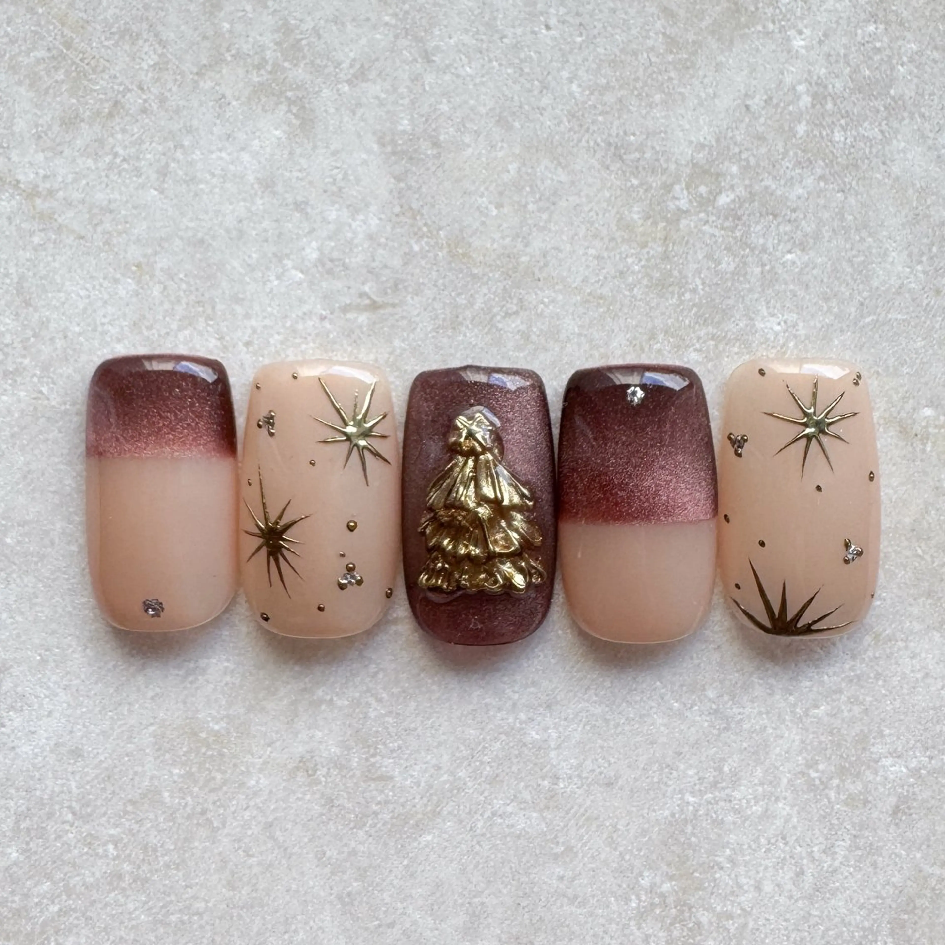 ネイル トータルサロンパイド ryokoのネイルデザイン