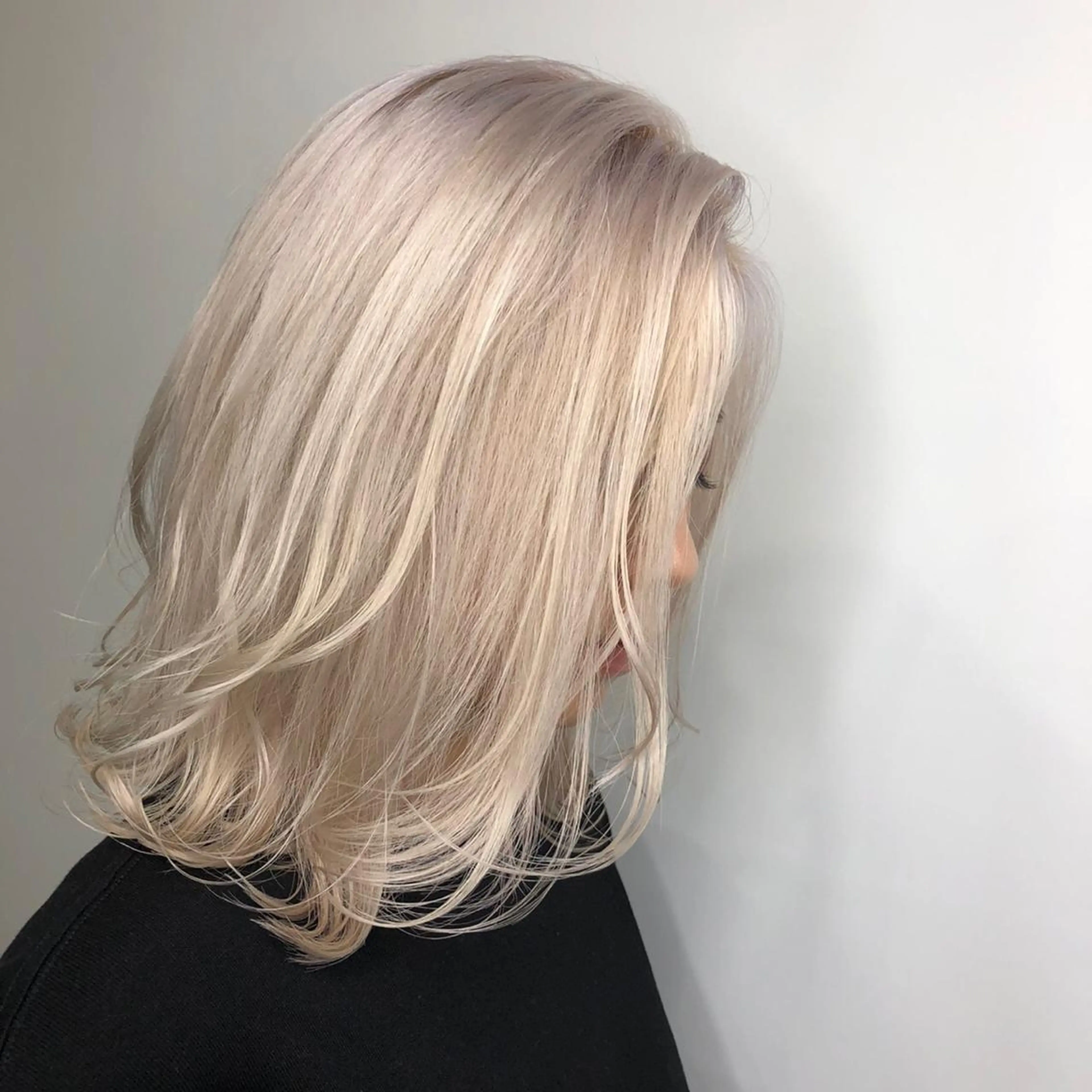 ミディアム カラー ヘアアレンジ キッズ アディクシーカラー バレイヤージュ ミストバング ベージュカラー 黒髪 カラー特化サロン Eir心斎橋のヘアスタイル