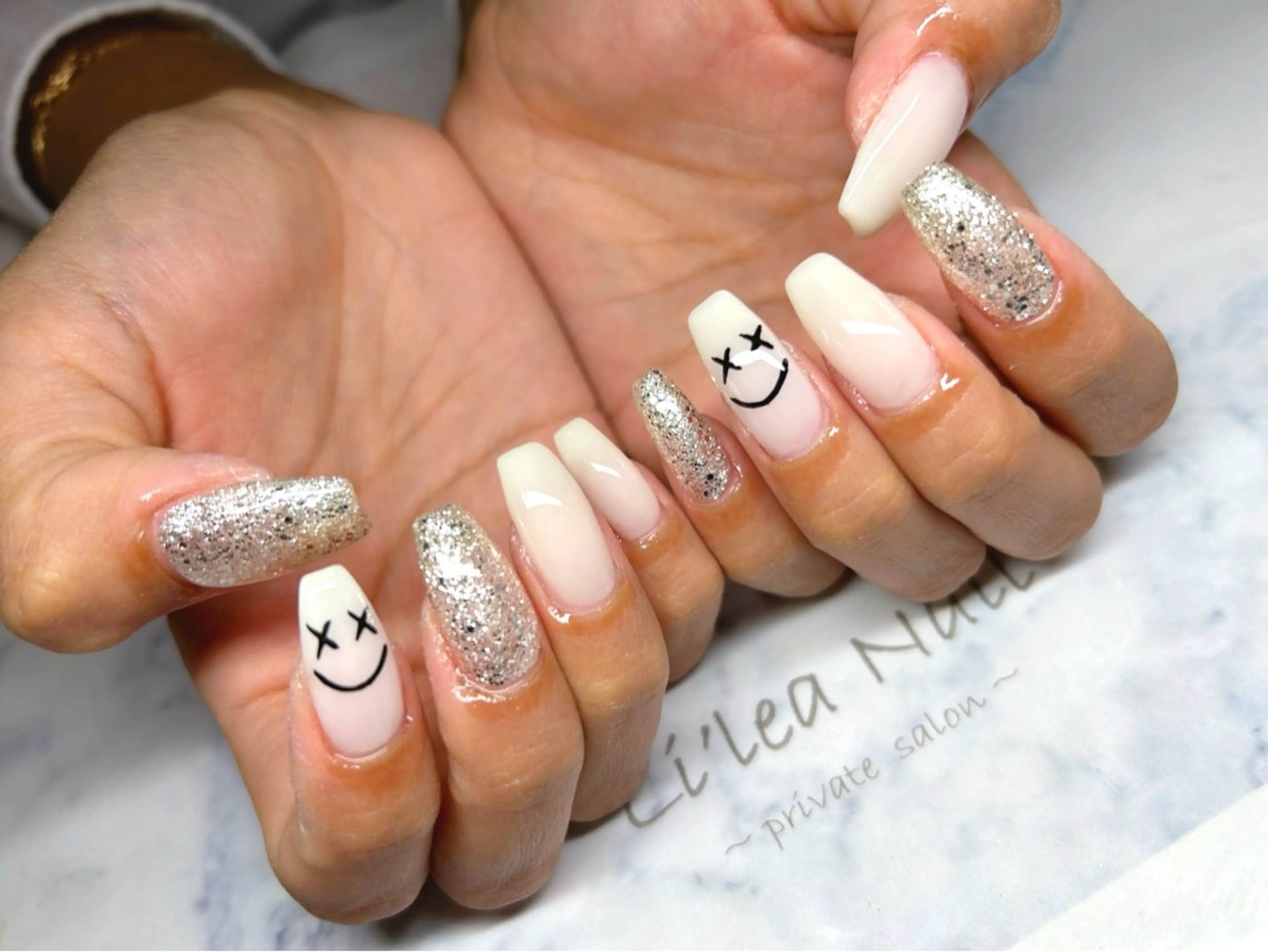 ネイル Li'leaNail AINAのネイルデザイン