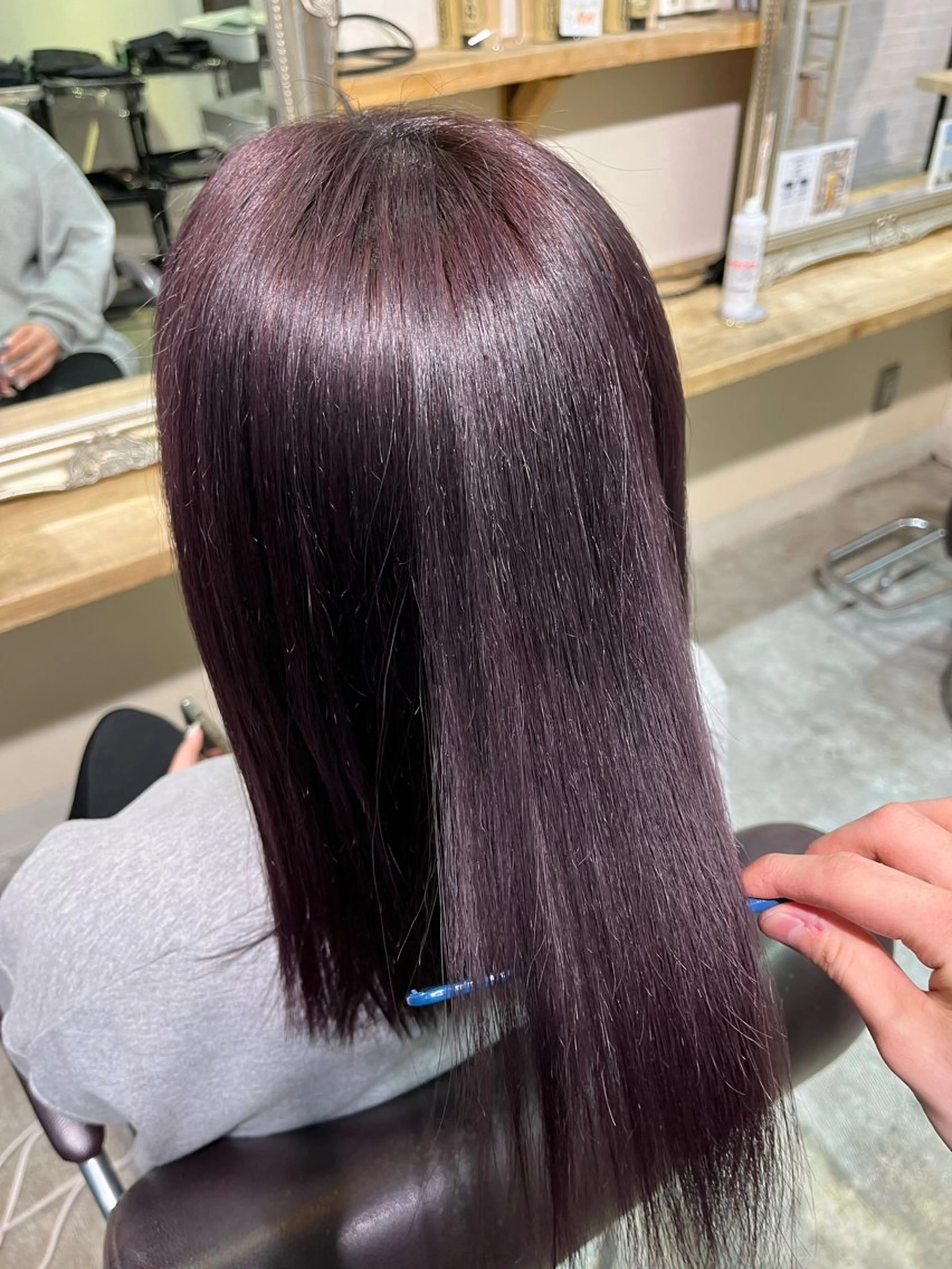 ミディアム カラー ヘアカラー トリートメント フェザーパーマ🌙 毛流れ yuzukiのヘアスタイル