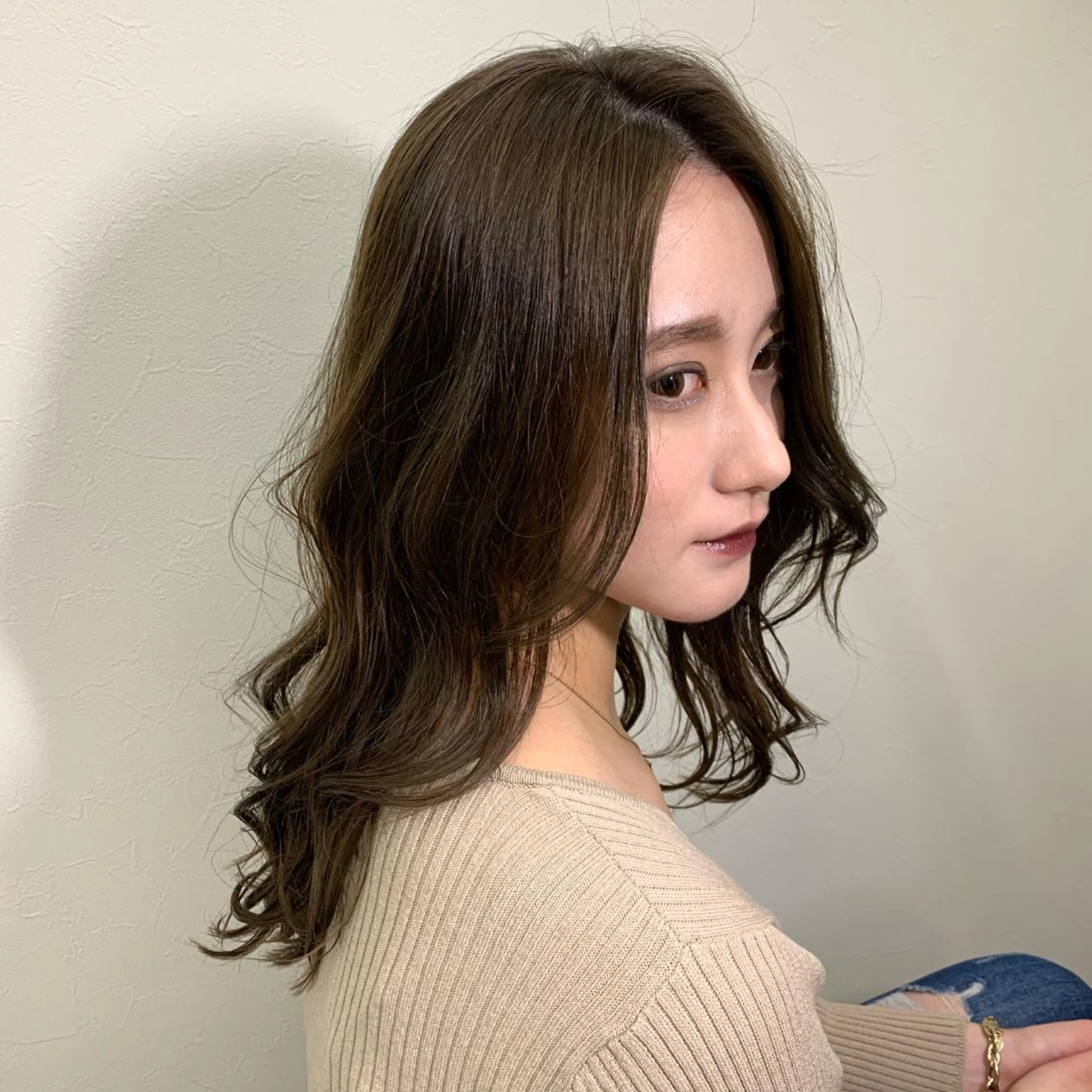 ロング ヘアアレンジ CURE 朱梨のマツエク・マツパデザイン