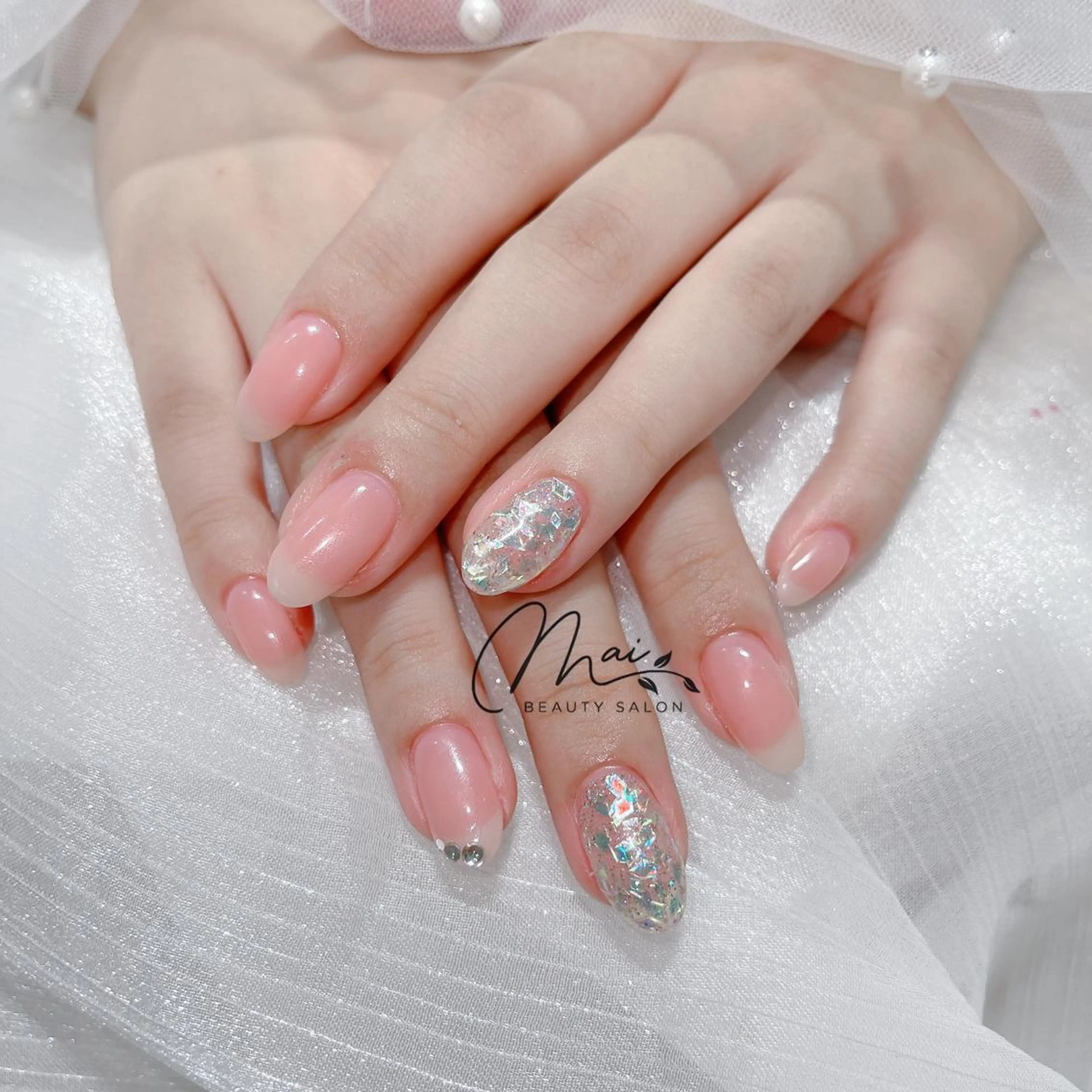 ネイル オーロラネイル 長さ出し フラッシュネイル フレンチネイル ジェルネイル MaiBeauty To  Toのネイルデザイン