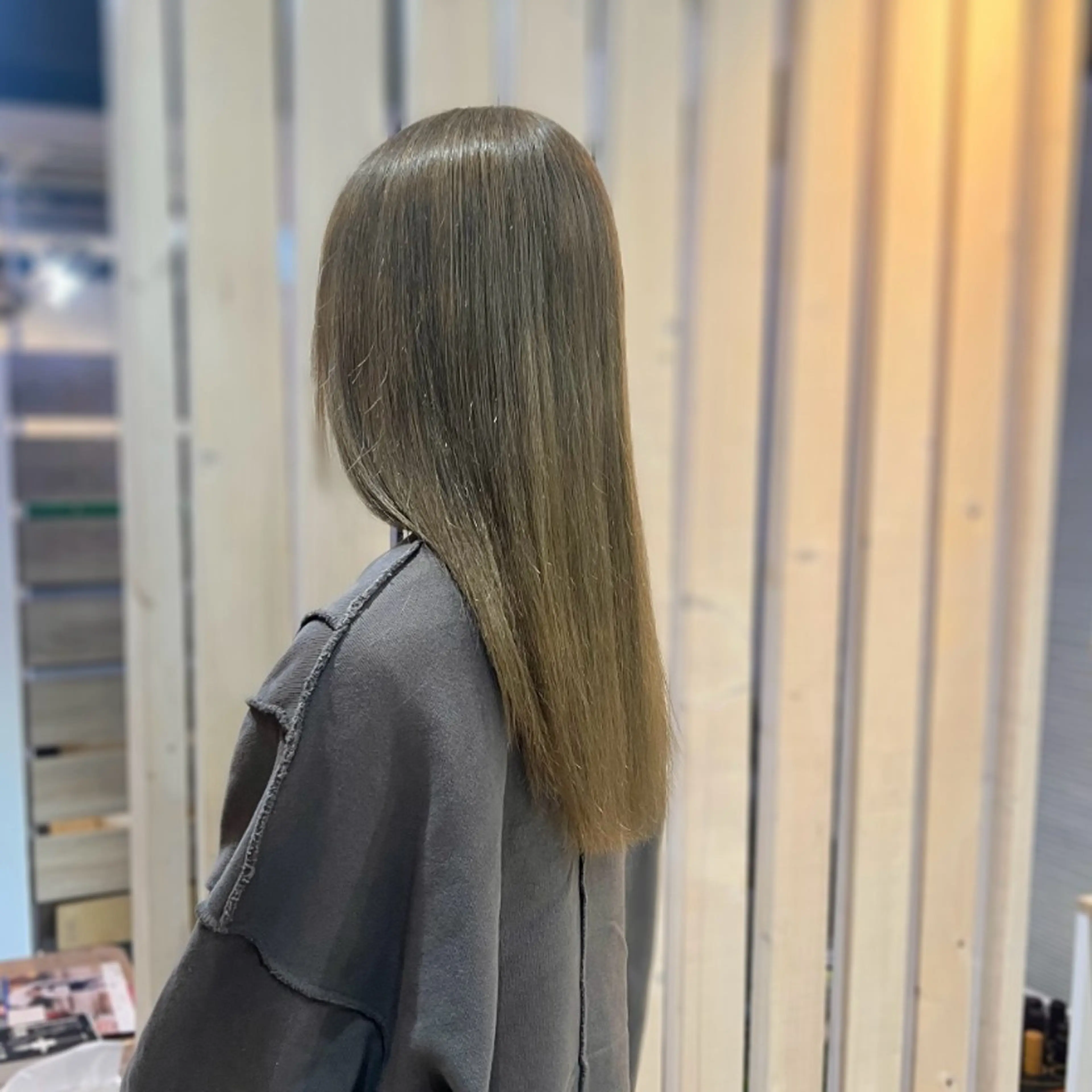 【モデルメニュー】ワンブリーチ(リタッチ可)＋ワンカラー　🌱注意事項確認必須🌱の写真